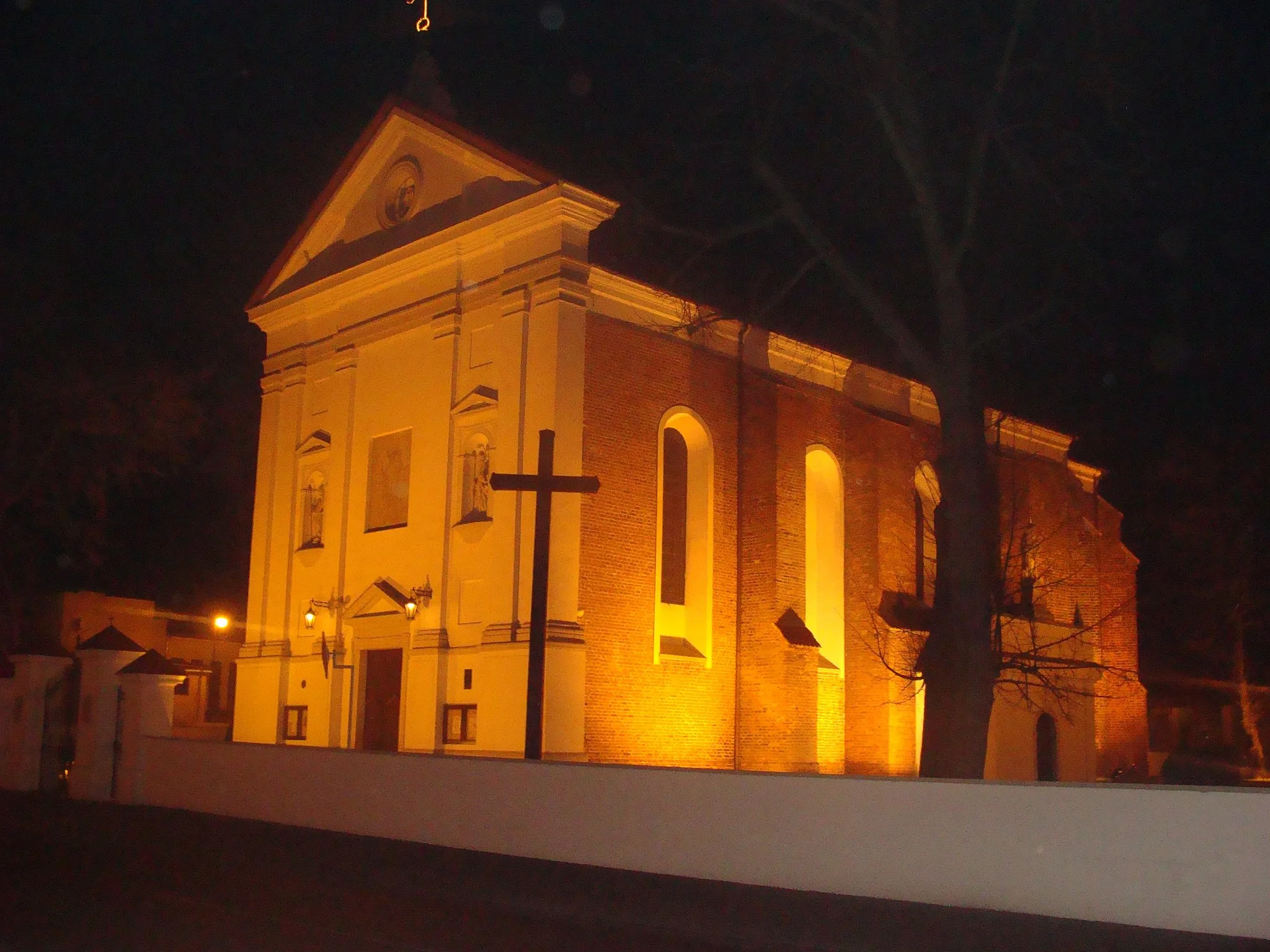 Photo showing: Saint Nicholas church in Tarczyn, Poland