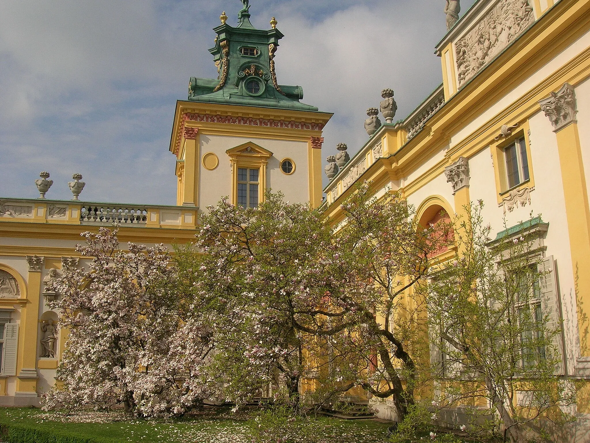 Photo showing: Pałac barokowy w Wilanowie wzniesiony dla króla Jana III Sobieskiego w latach 1677–1696, potem rozbudowywany.