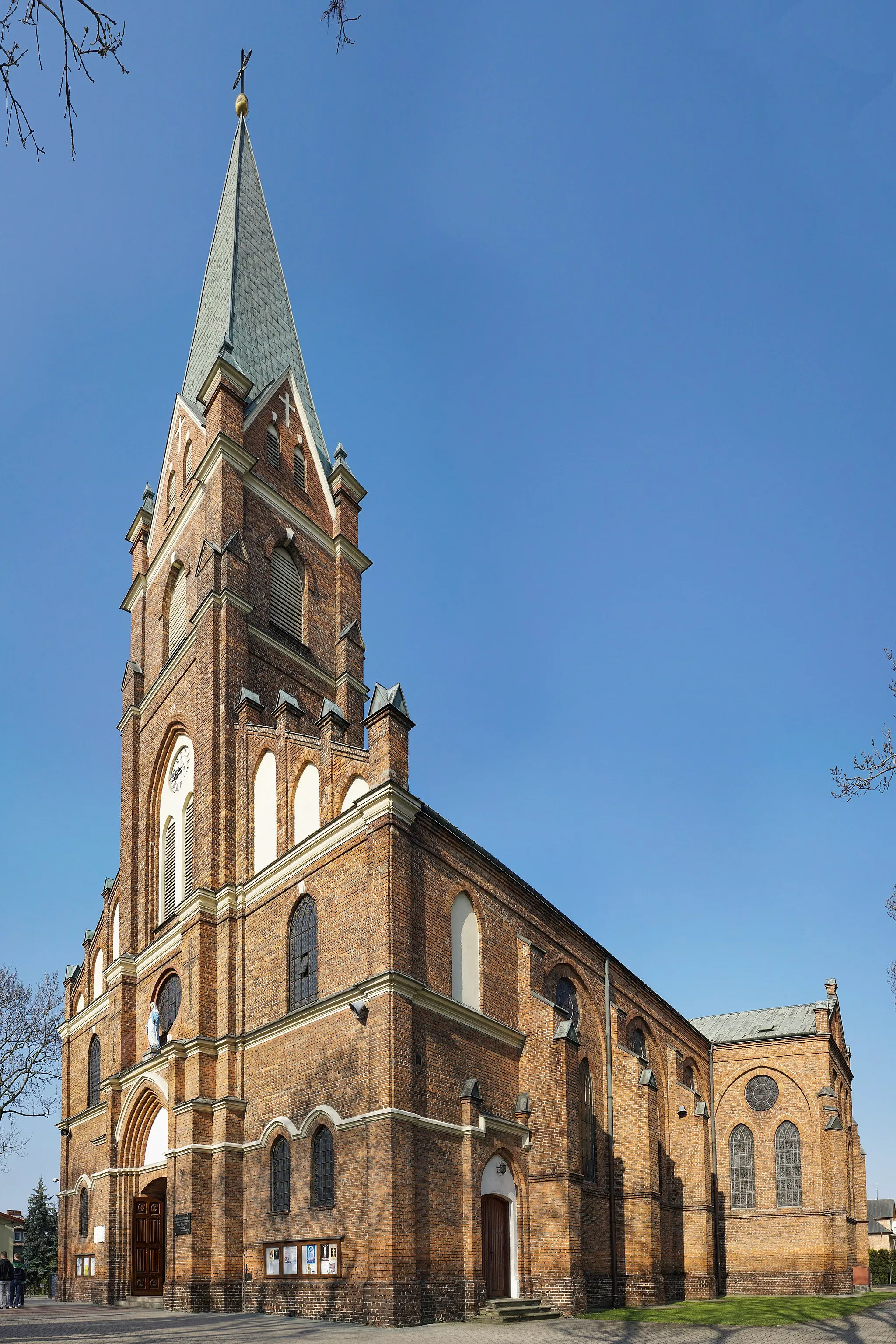 Photo showing: Church of the Immaculate Conception of St. Mary in St. Isidor Parish in Marki