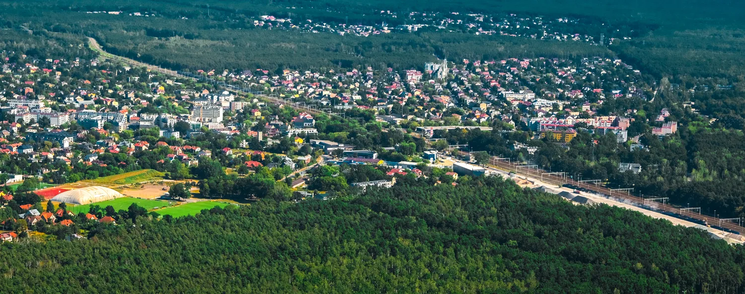 Photo showing: Rembertów widziany z komina Ciepłowni Kawęczyn