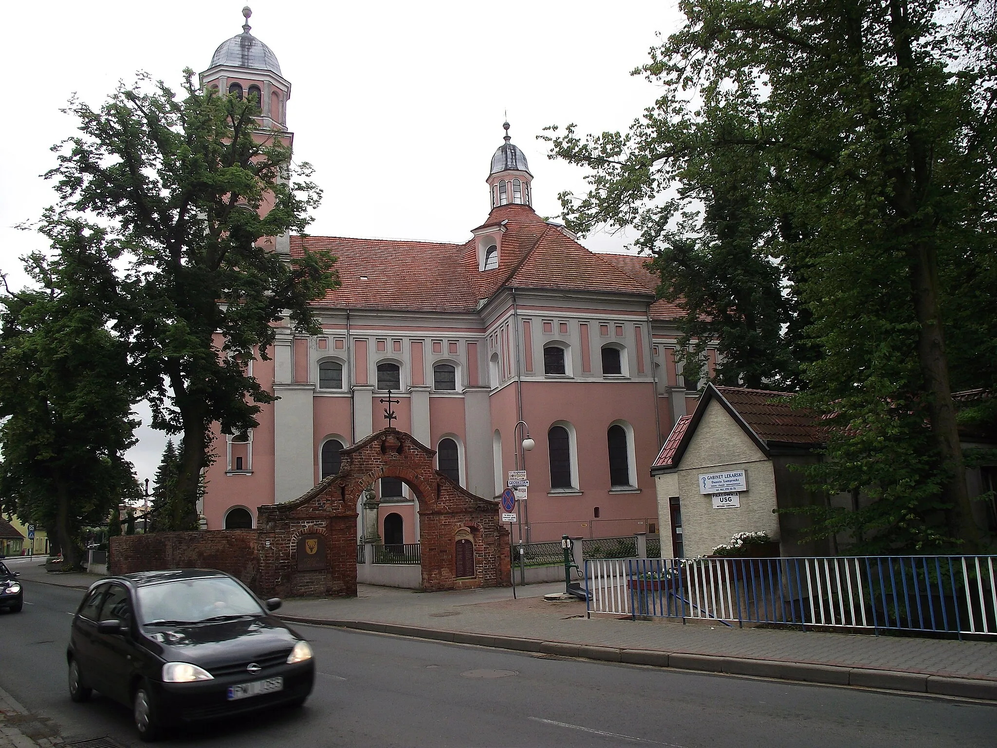 Photo showing: Sieraków - kościół NMPP zwany Perłą Sierakowa