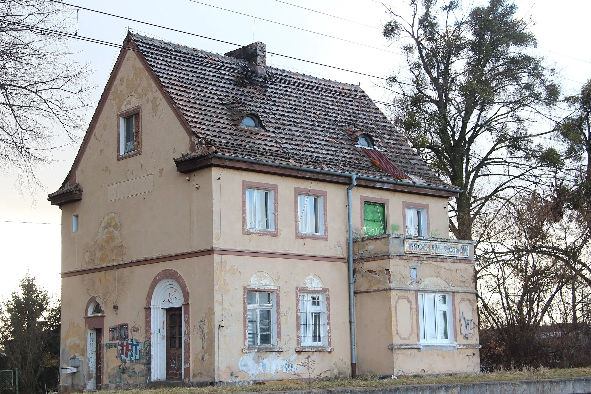 Photo showing: Wrocław Wojnów train station