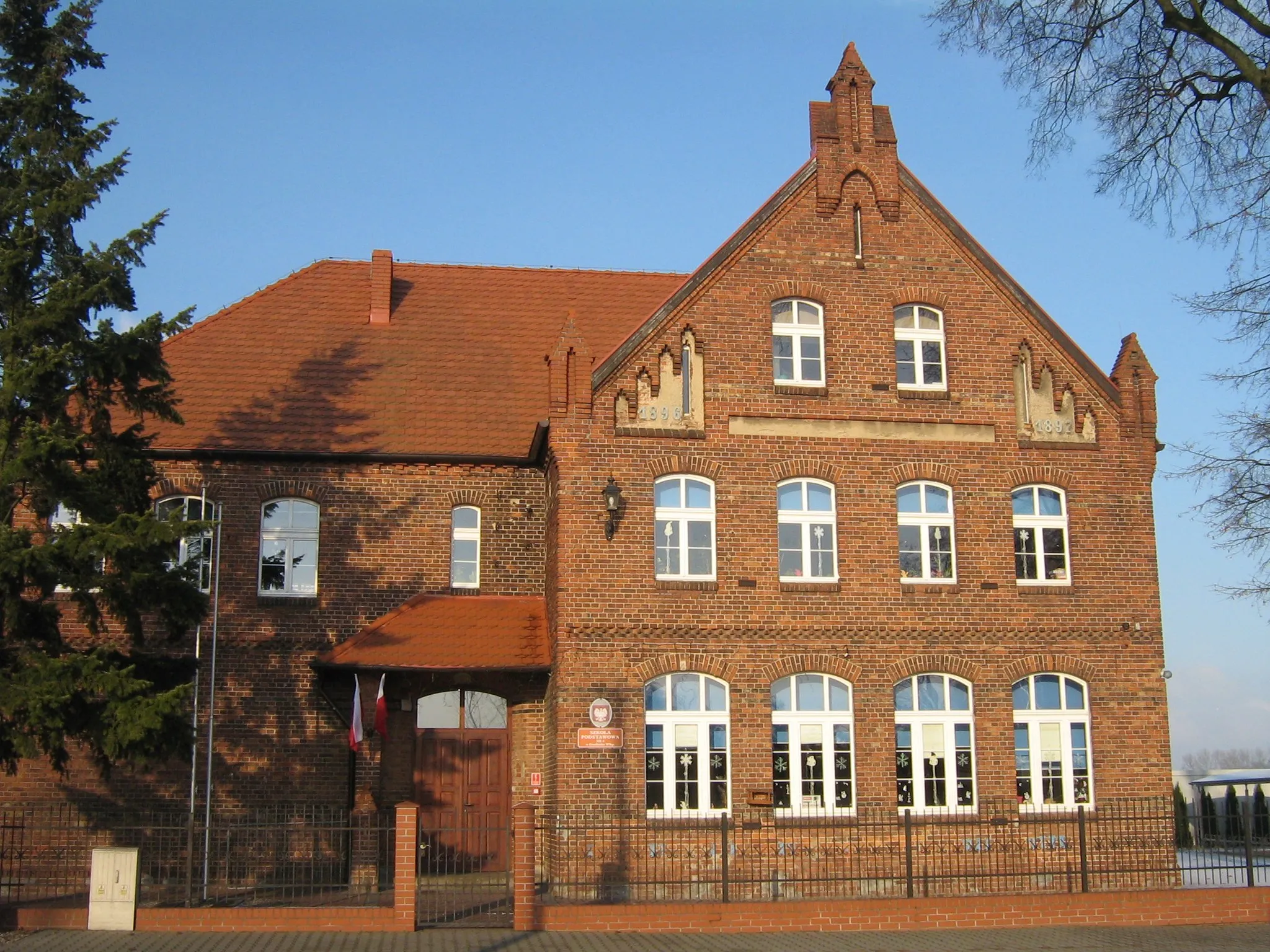Photo showing: Szkoła Podstawowa Nr  4 w Grodzisku Wlkp.