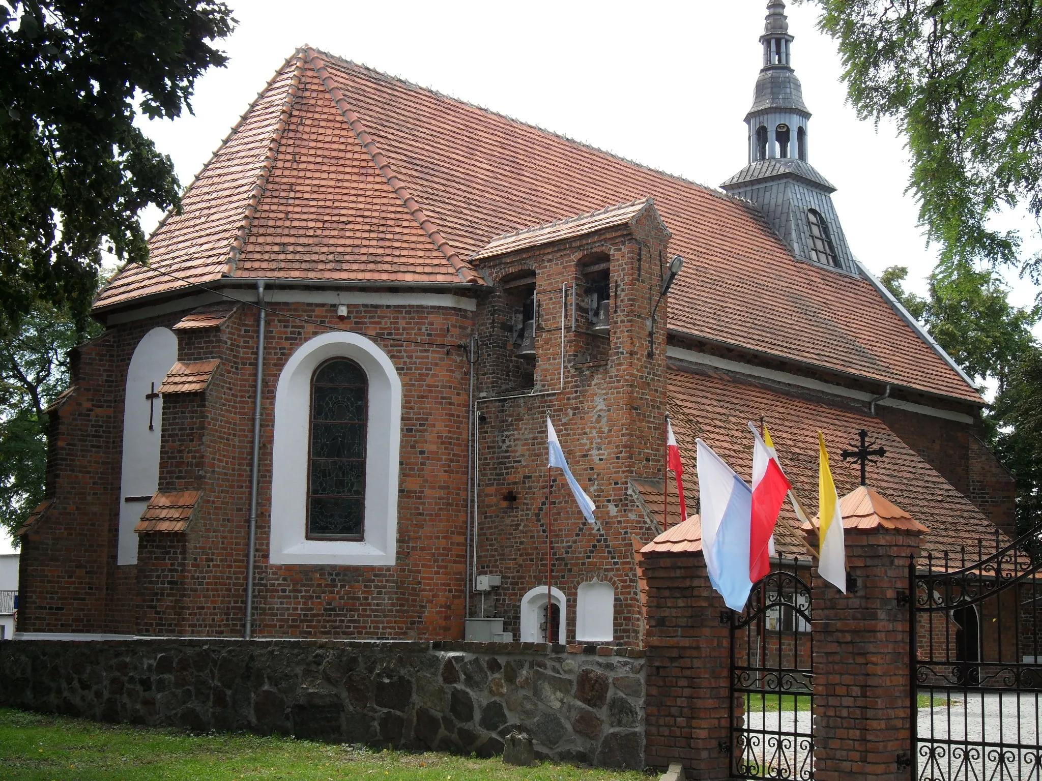 Photo showing: Chrzypsko Wielkie, gotycki kościół pw. św.Wojciecha (bud.1600-09