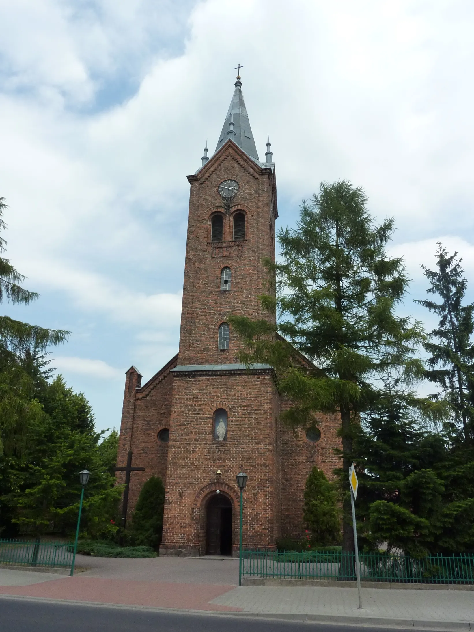 Photo showing: Church of Immaculate Heart of Mary in Zaniemysl