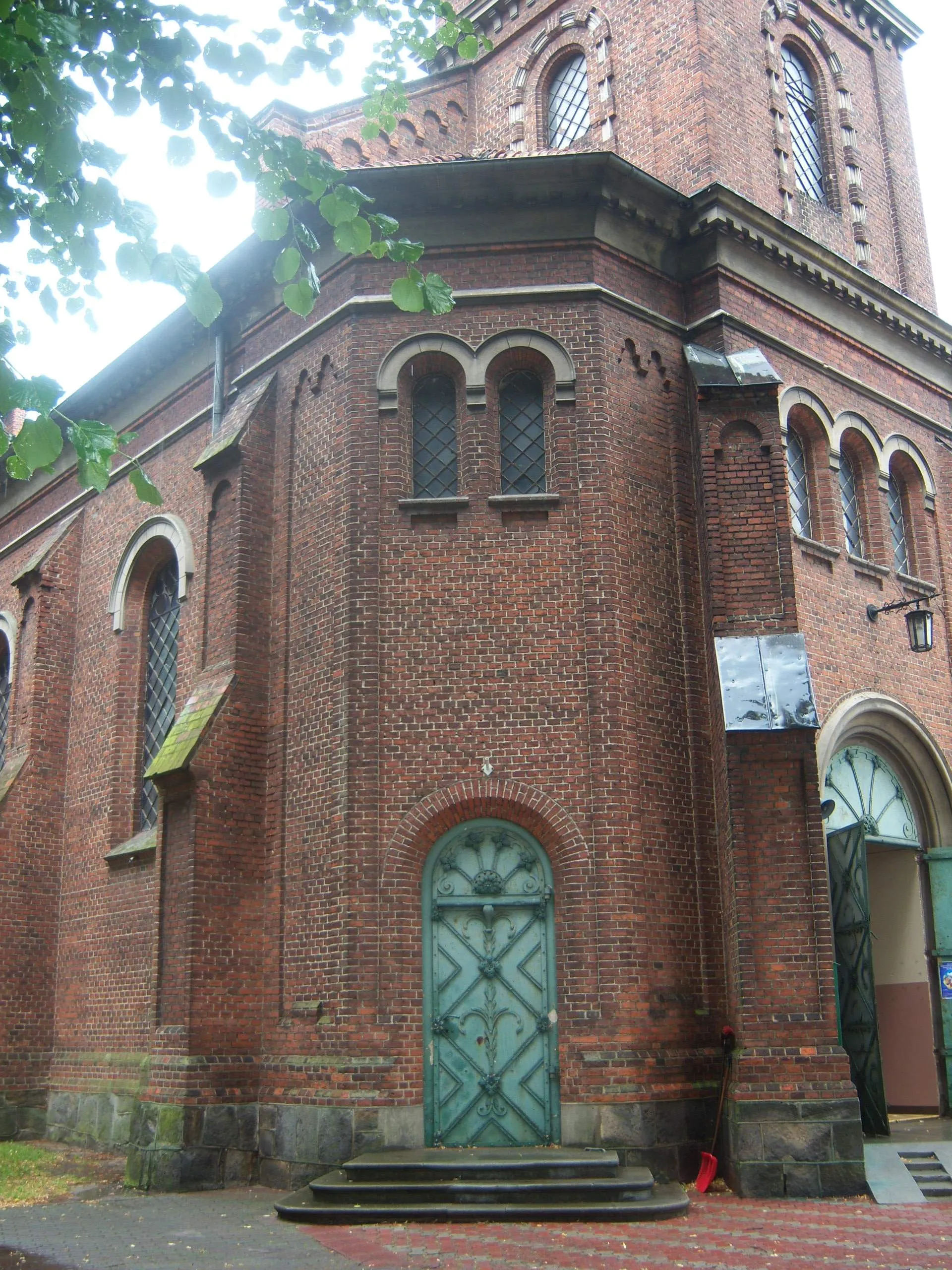 Photo showing: Saints Peter and Paul church in Stare Miasto (koniński district)