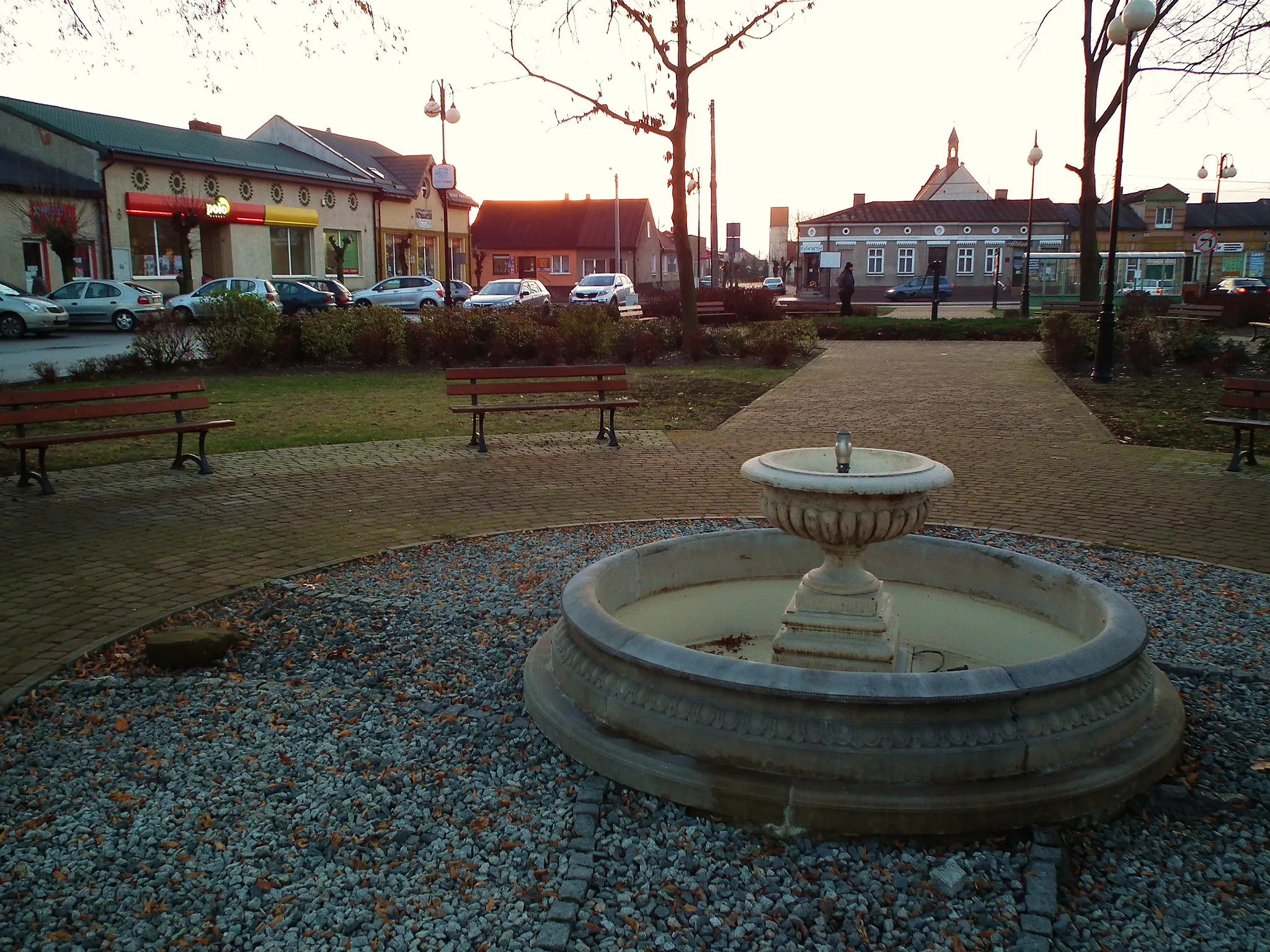 Photo showing: Rynek w Rychwale.