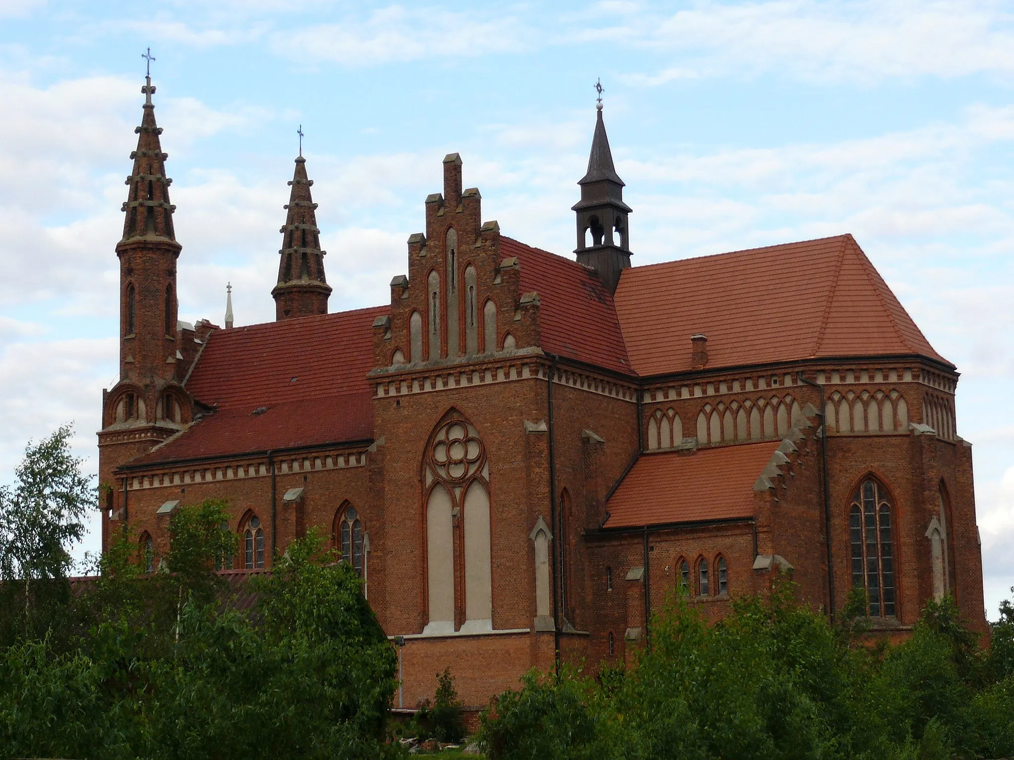 Photo showing: Kościół parafialny Świętej Rodziny w Przedczu
