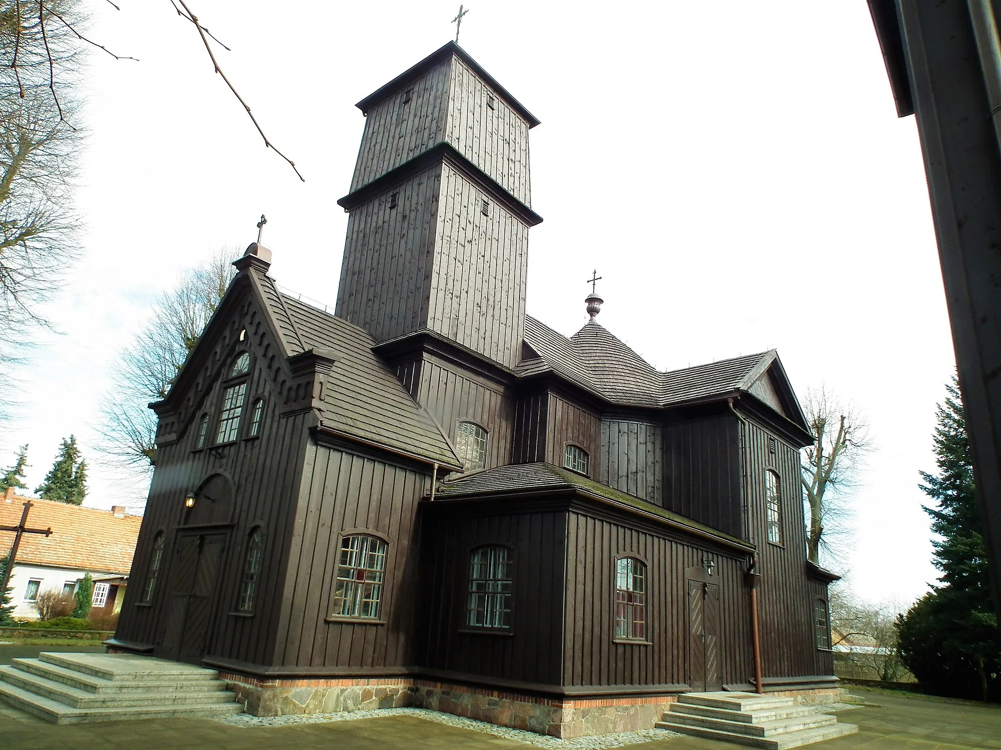 Photo showing: Kościół drewniany w Łękach Wielkich.