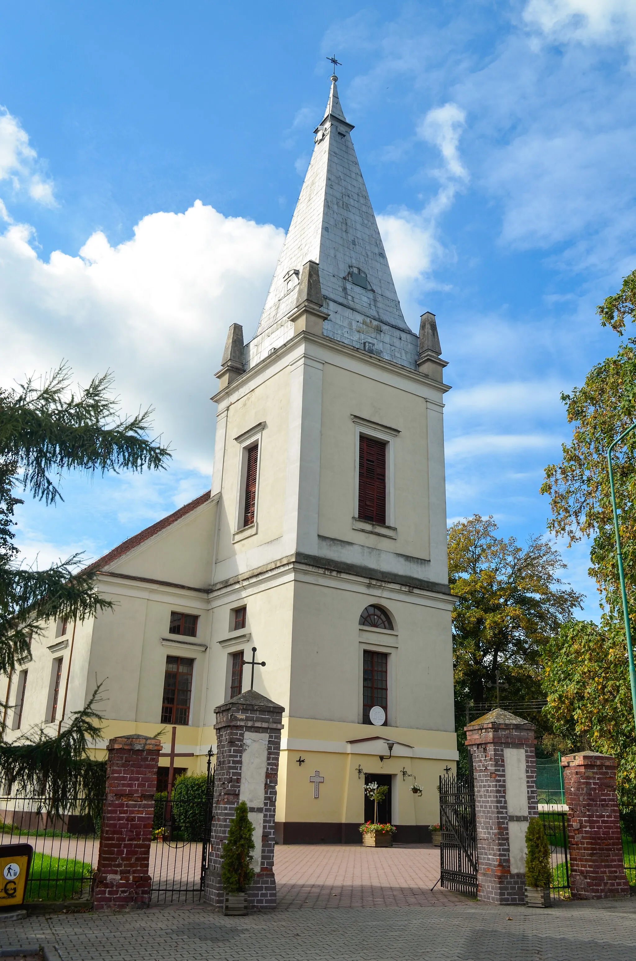 Photo showing: Kargowa - dawny zbór ewangelicki, obecnie rzymskokatolicki kościół filialny p.w. św. Maksymiliana Kolbe, 1801-1805