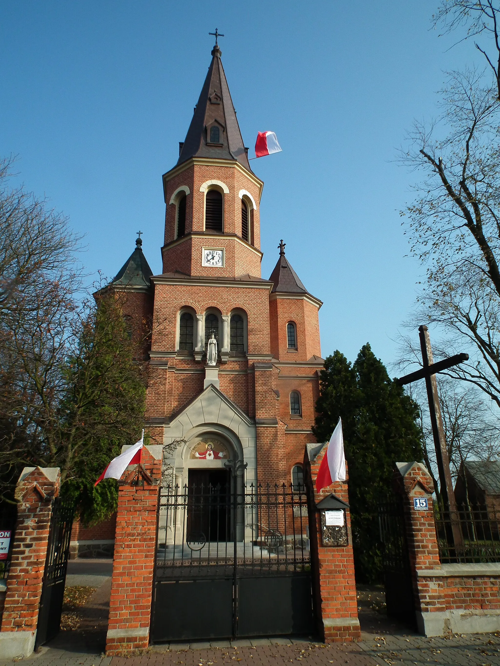 Photo showing: Kościół Najświętszego Serca Pana Jezusa w Lubieniu Kujawskim.
