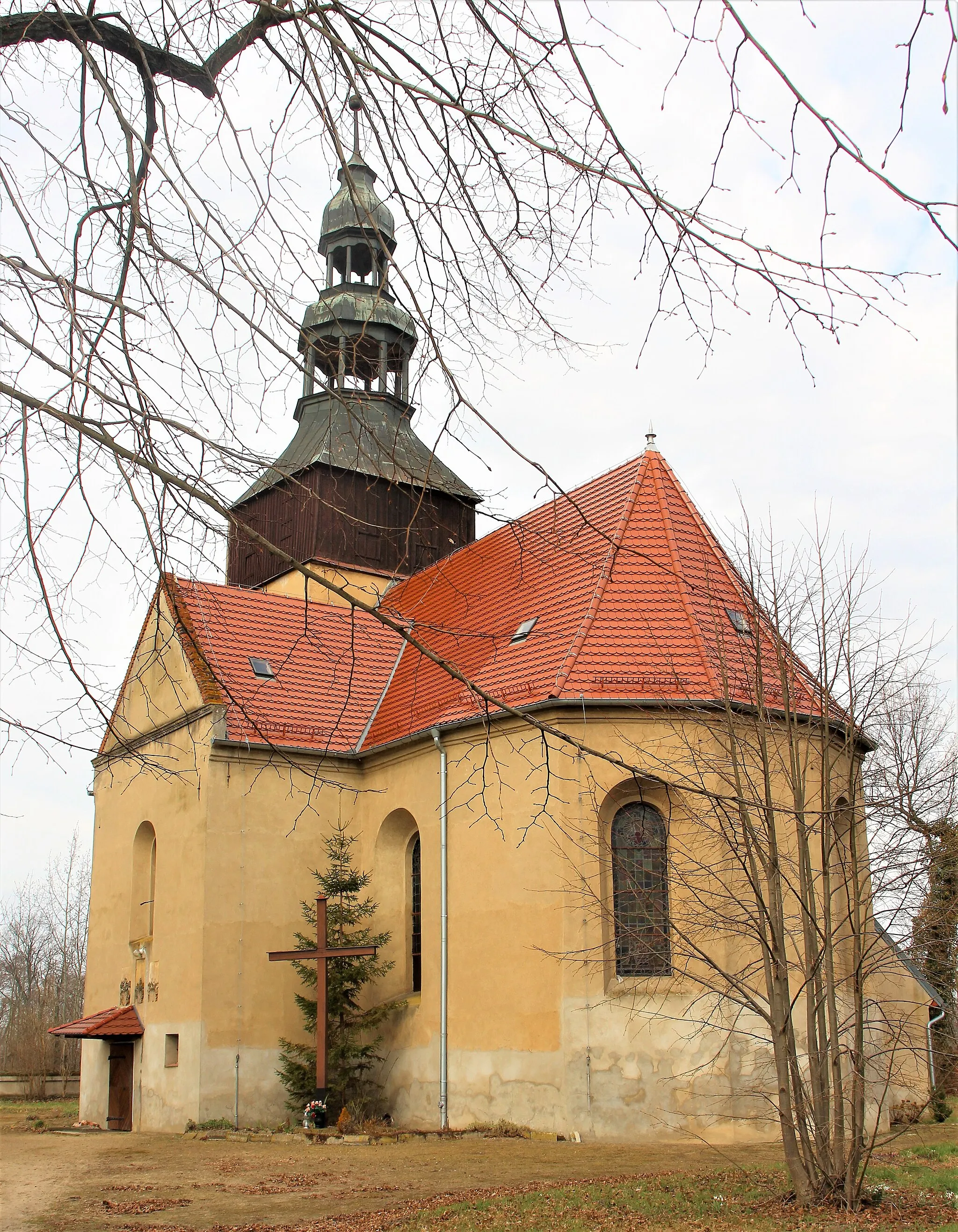 Photo showing: Kościół MB Częstochowskiej w Trzeboszu (gm. Bojanowo).