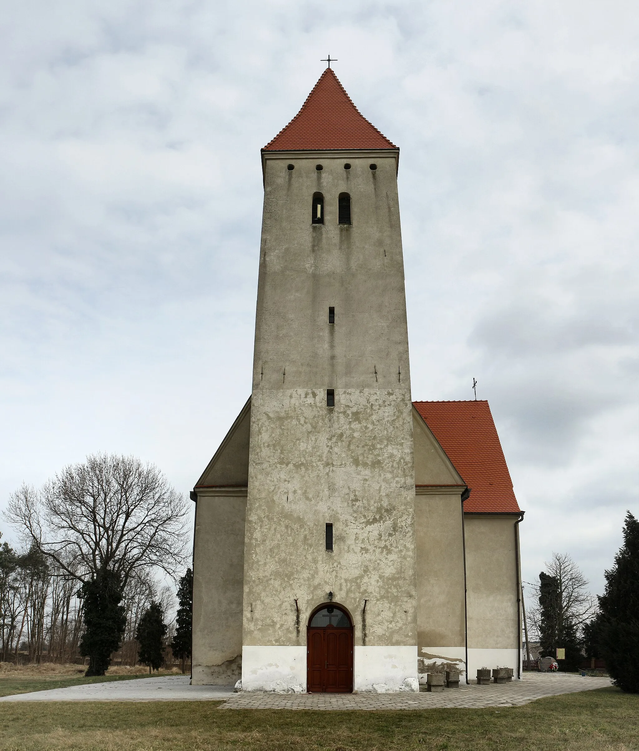 Photo showing: Stare Strącze, kościół