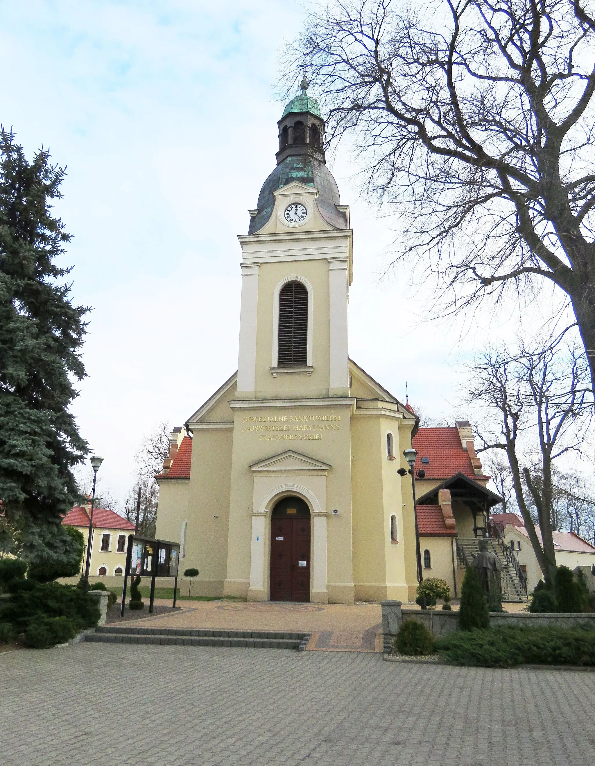 Photo showing: Sanktuarium Najświętszej Maryi Panny Skalmierzyckiej