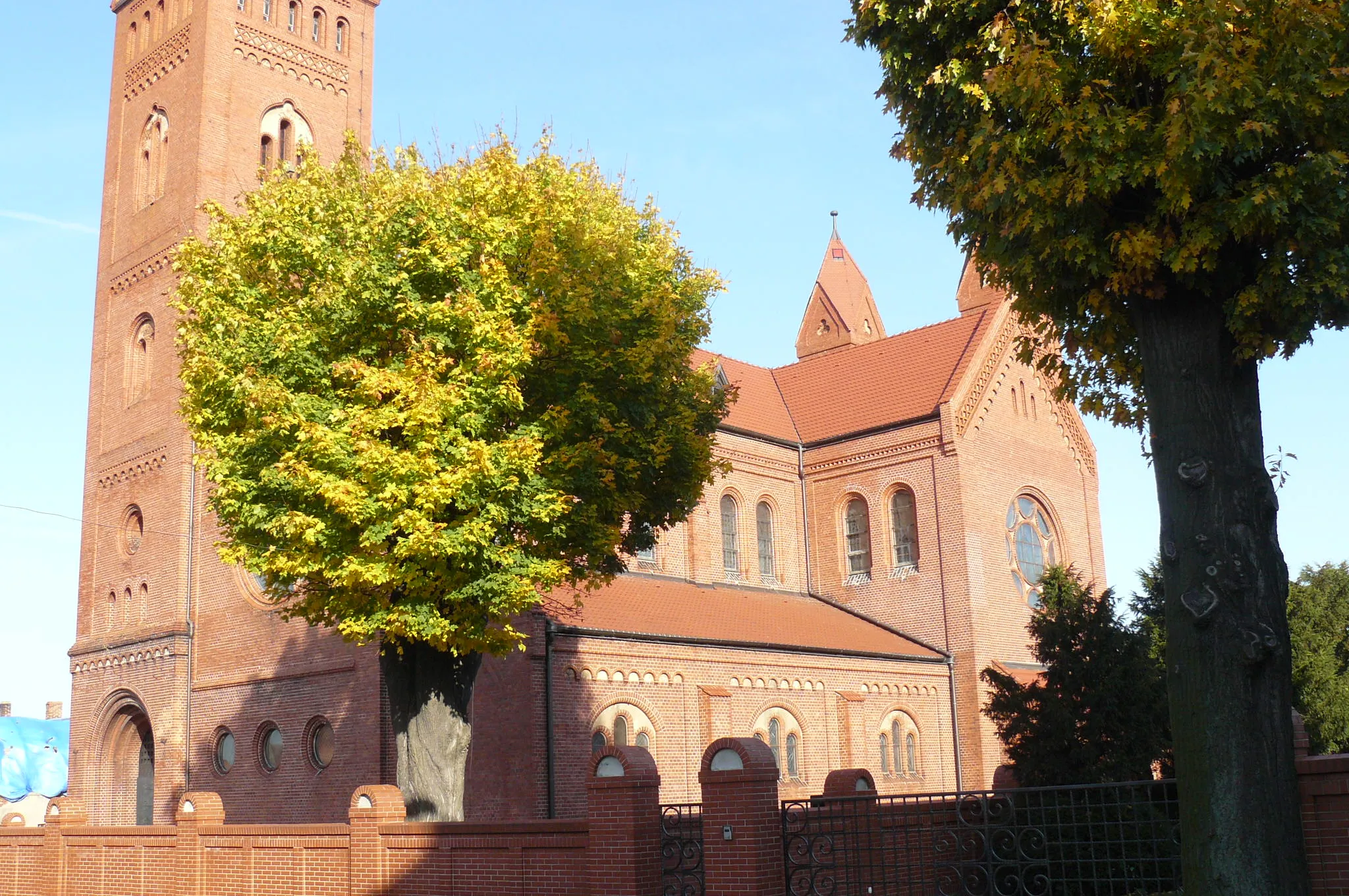 Photo showing: Saint Elisabeth church in Jutrosin.
