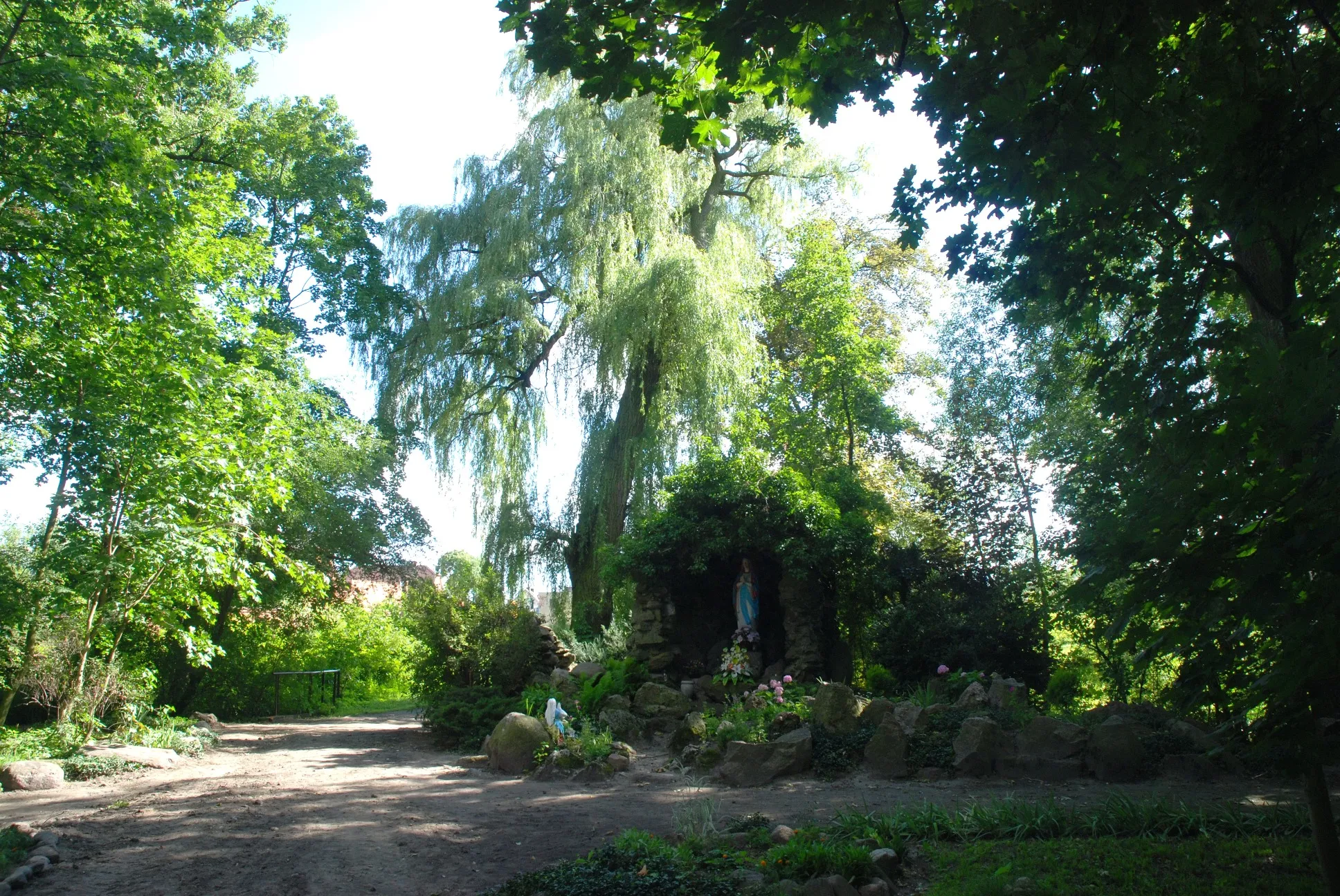 Photo showing: Bruczków - park w zespole pałacowym
