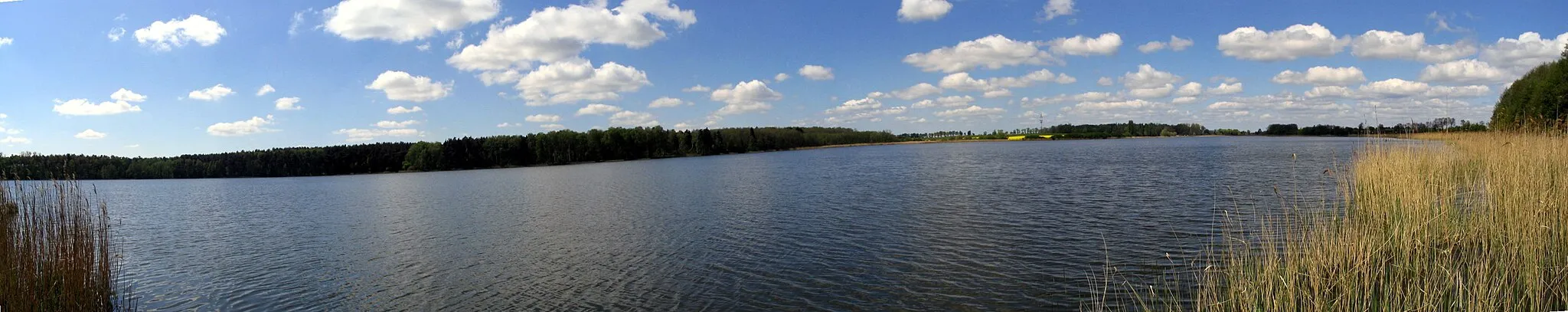 Photo showing: Jezioro Pamiątkowskie - panorama