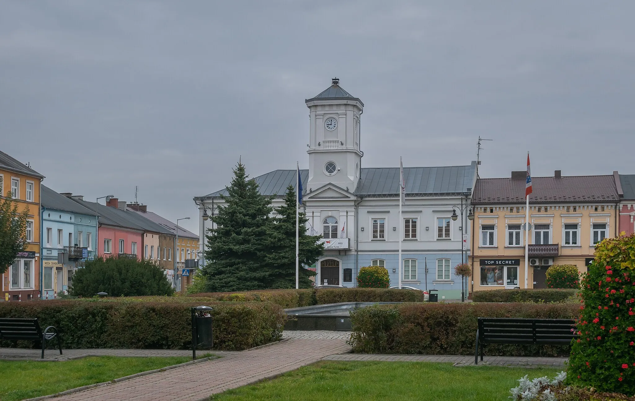 Photo showing: Old town hall of Turek, Łódź Voivodeship, Poland