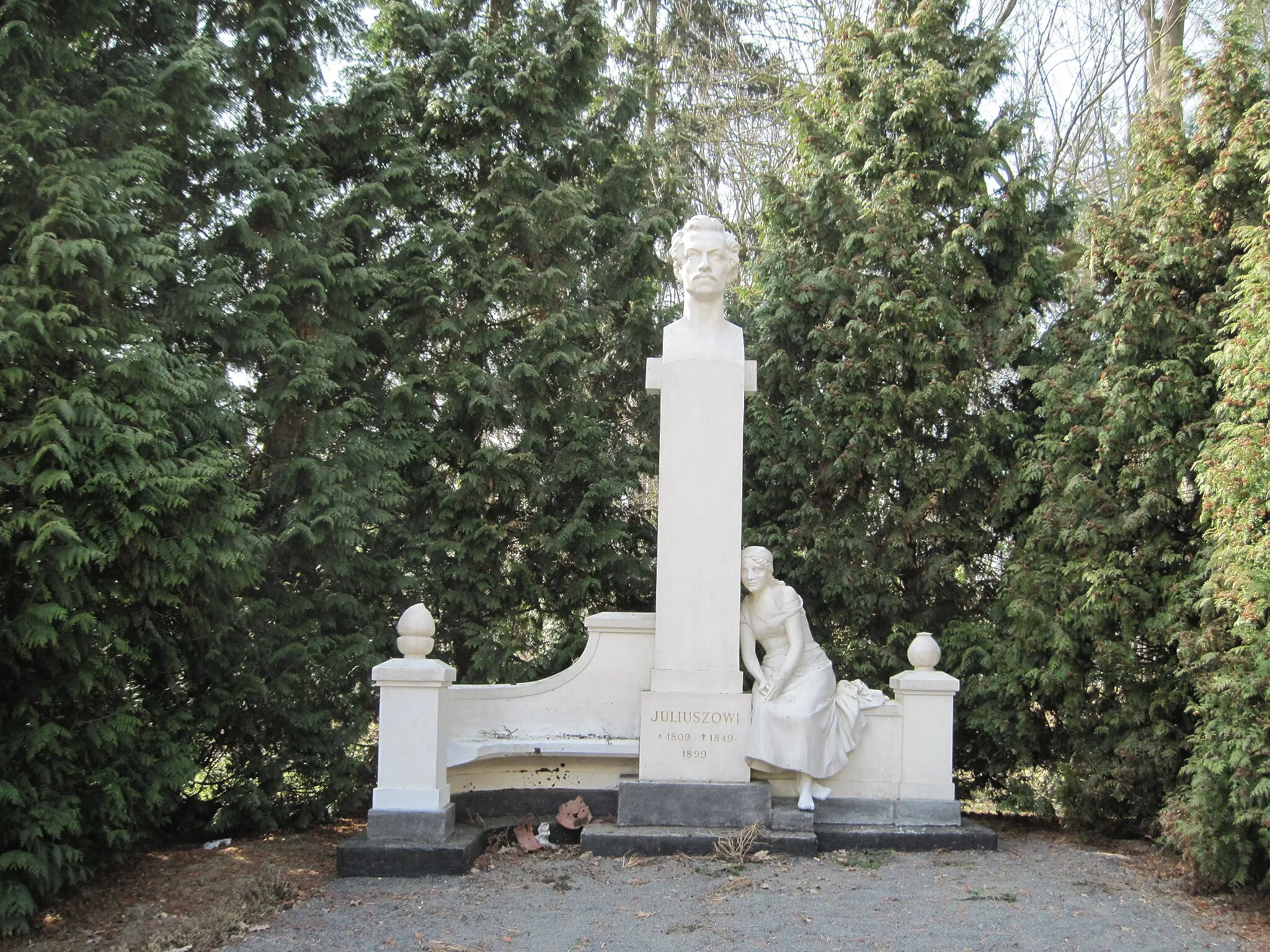 Photo showing: Monument Juliusza Słowackiego in Miłosław.