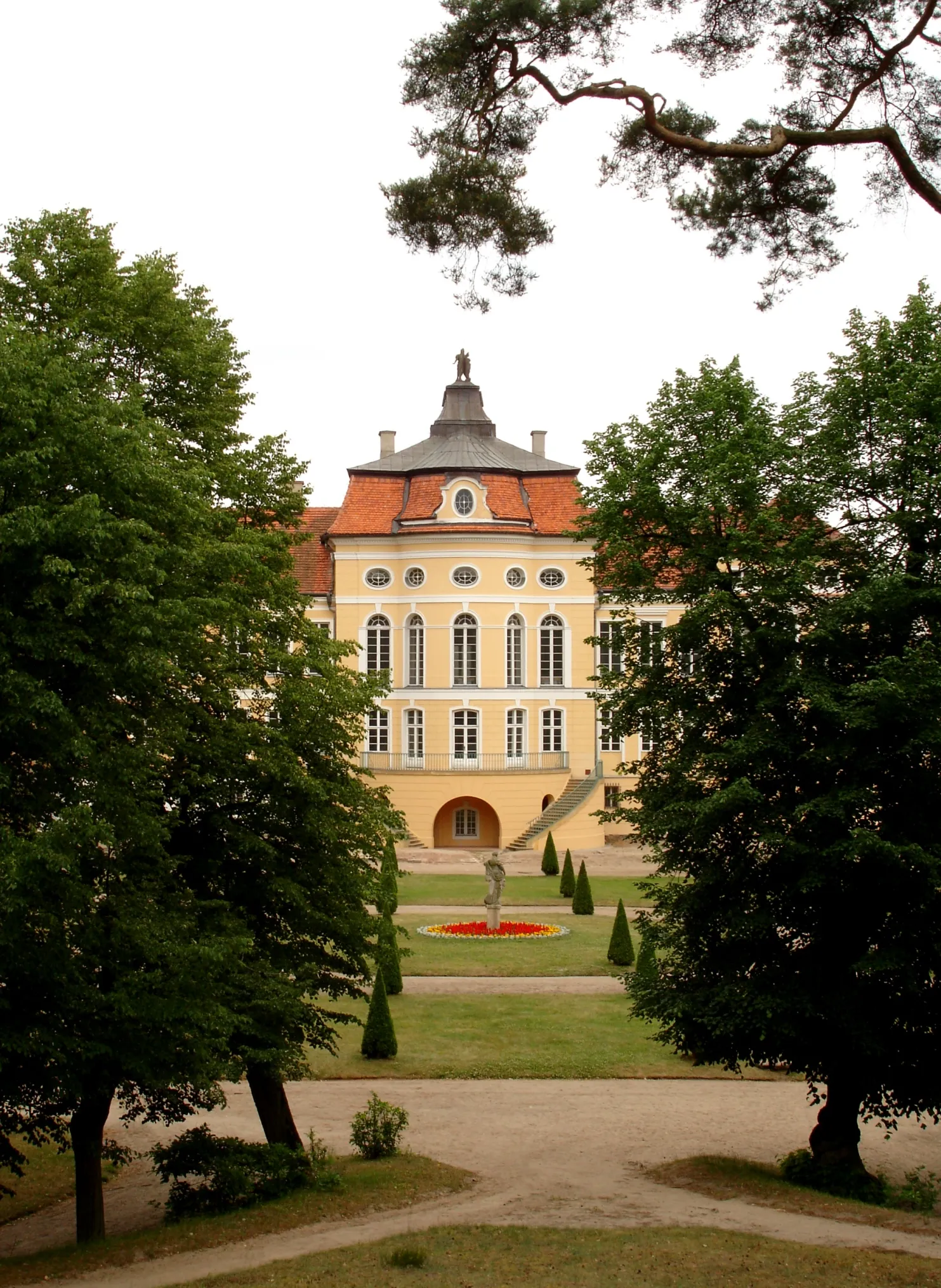 Photo showing: Rogalin, Poland - Palace of Raczynski Family