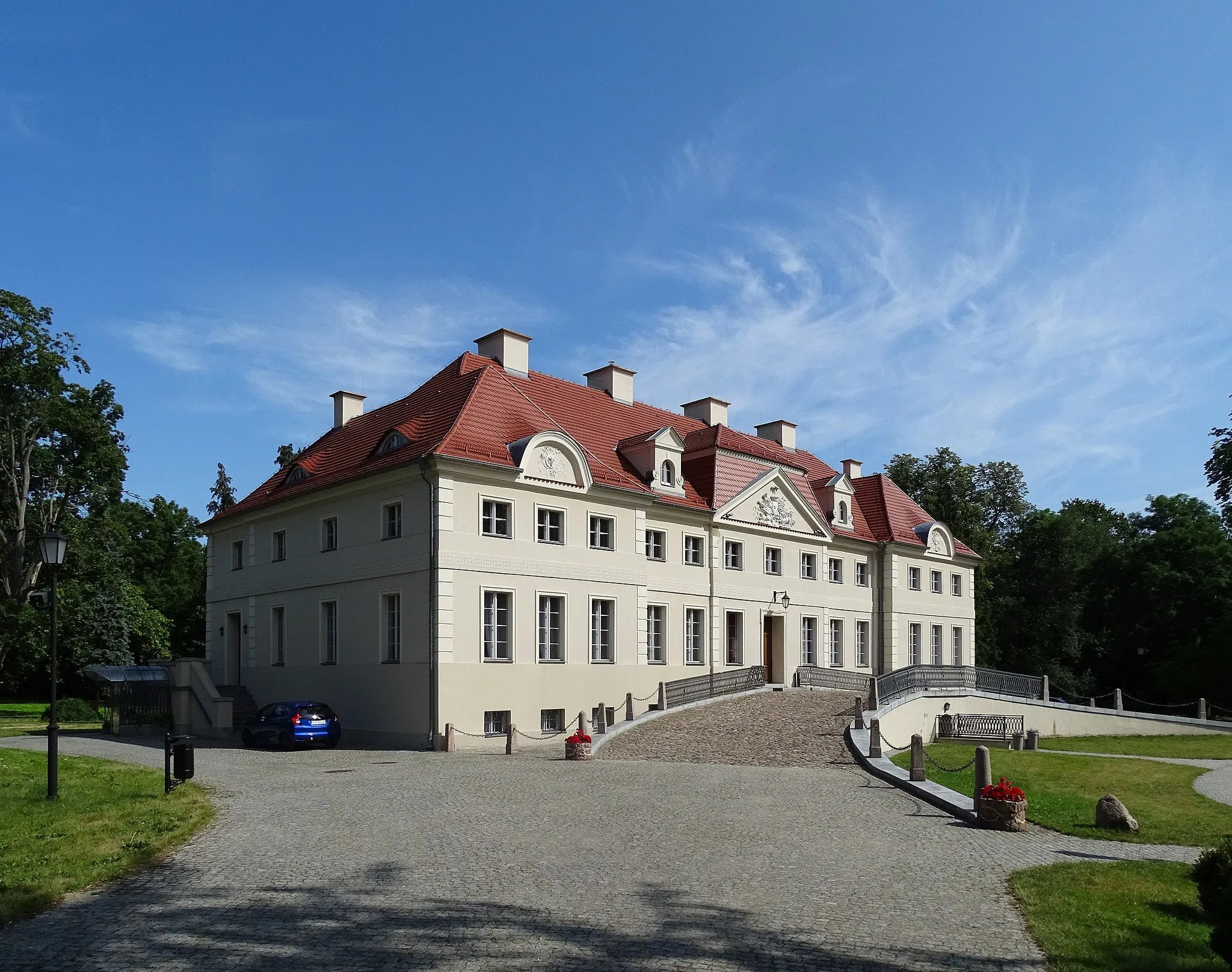 Photo showing: Gułtowy, Greater Poland, Poland. The palace built in the years 1780-1786.