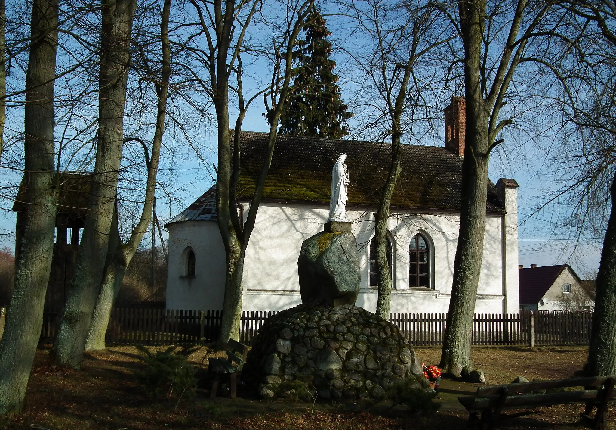 Photo showing: Płytnica - rzymskokatolicki kościół filialny p.w. Najświętszego Serca Pana Jezusa, neogotycki, bud. XIX w