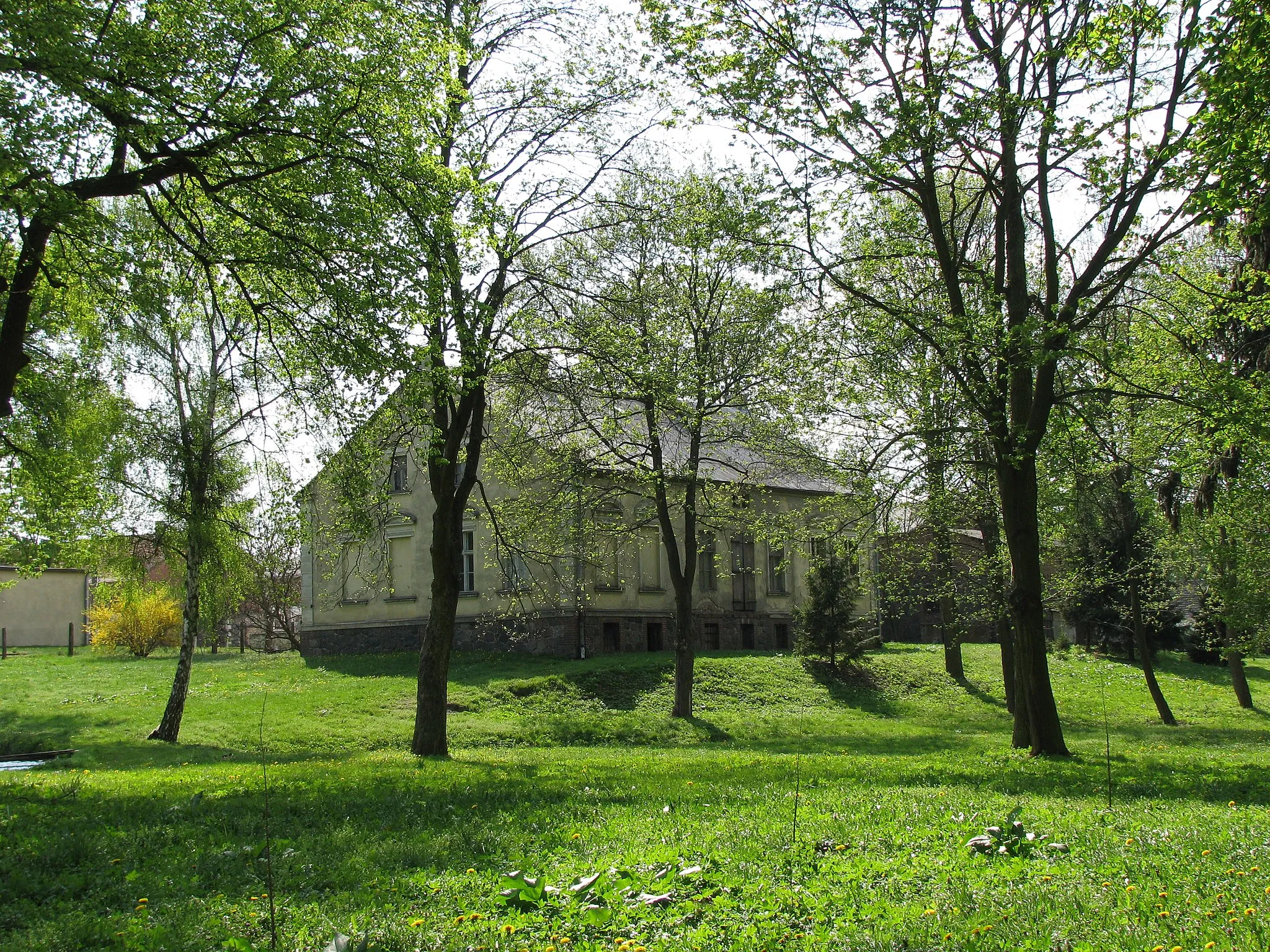 Photo showing: Dwór w Lutomku