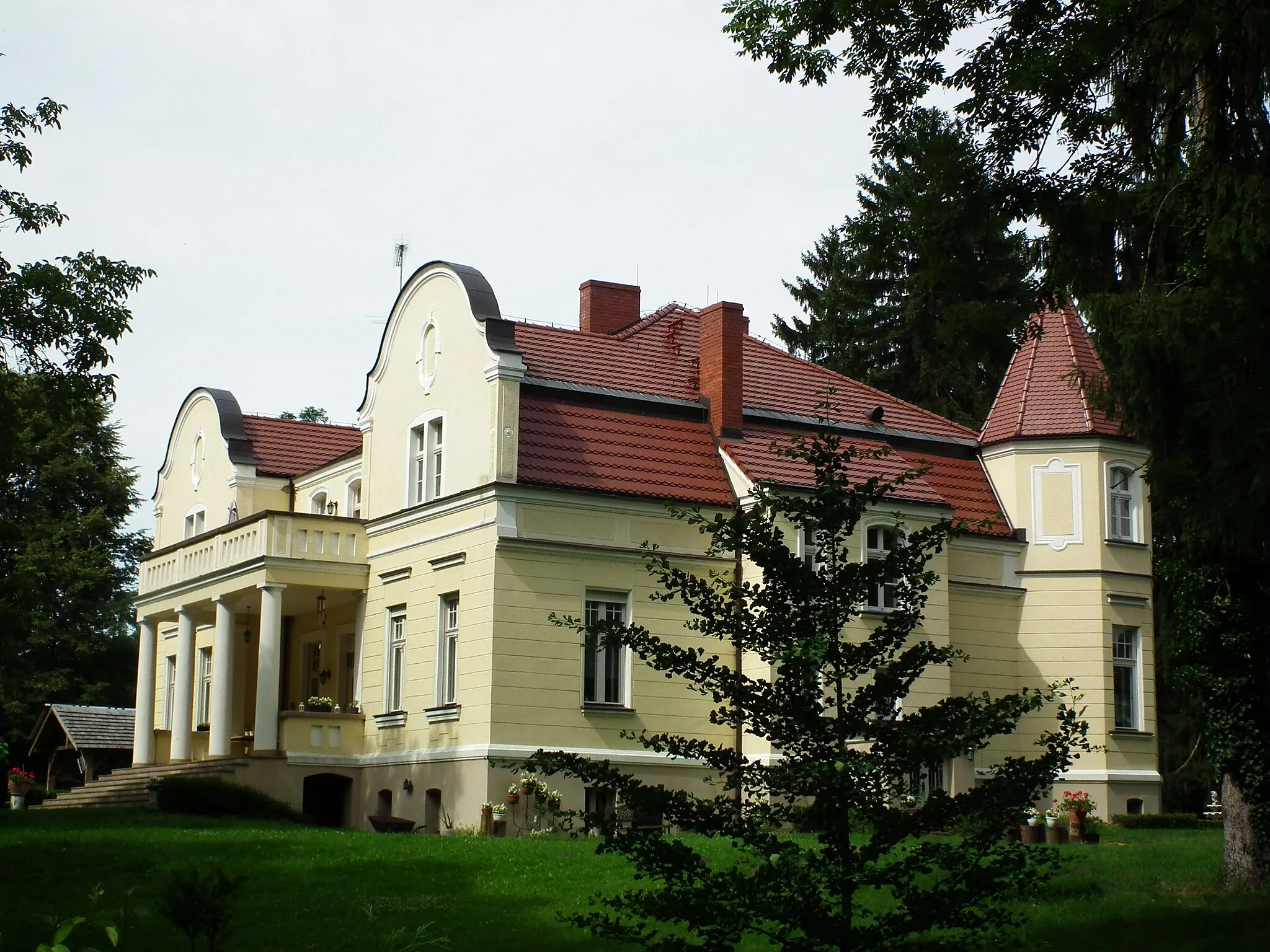 Photo showing: Dwór w Mościejewie.