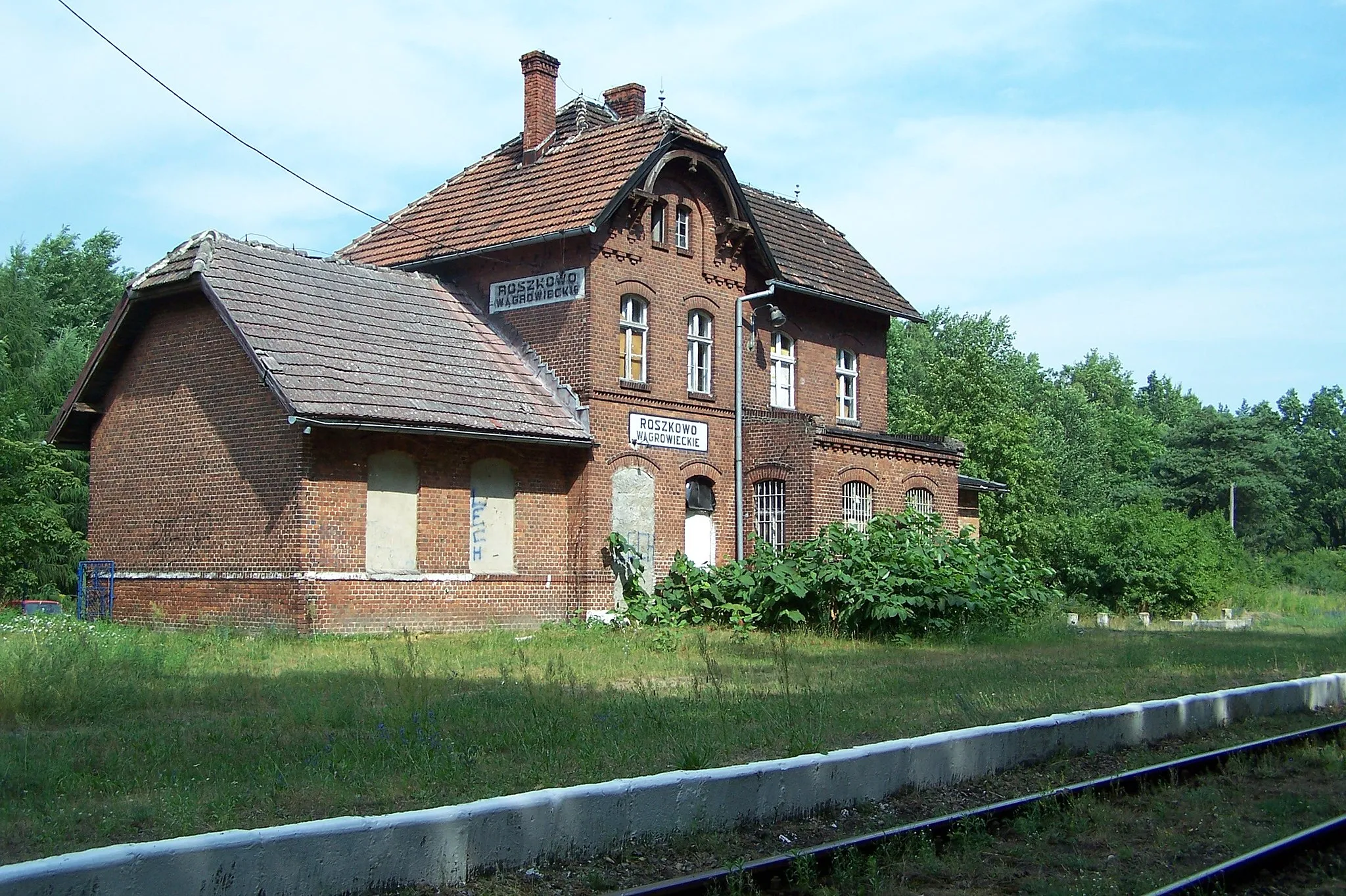 Photo showing: Przystanek kolejowy Roszkowo Wągrowieckie