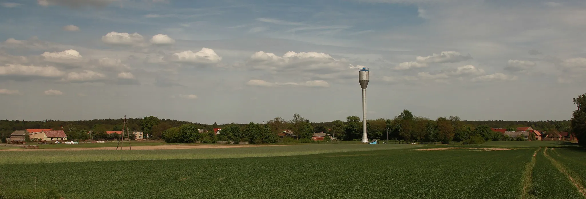Photo showing: Nowa Wieś Zbąska - panorama