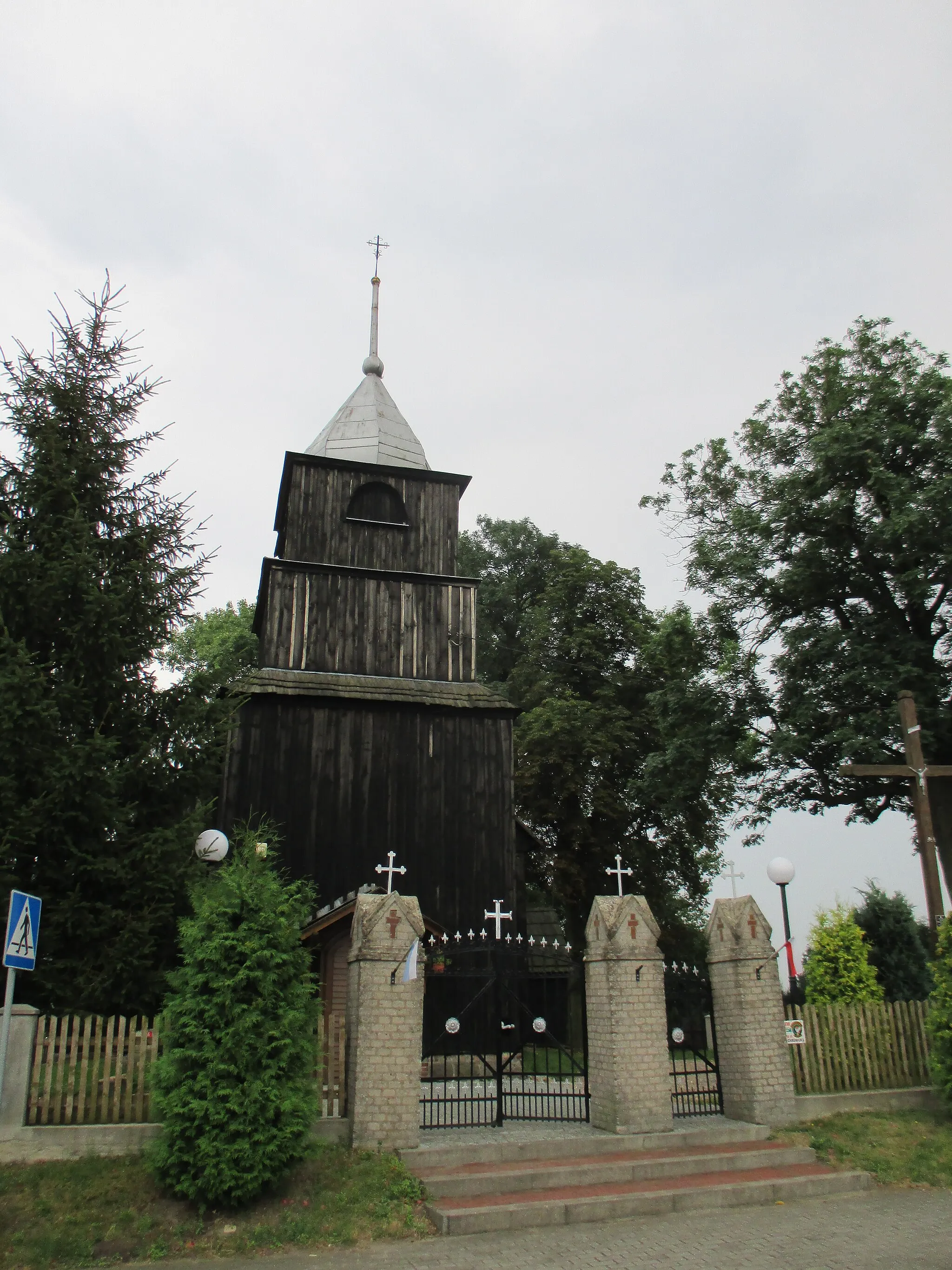 Photo showing: L'église en bois du village de Podlesie Kościelne.
