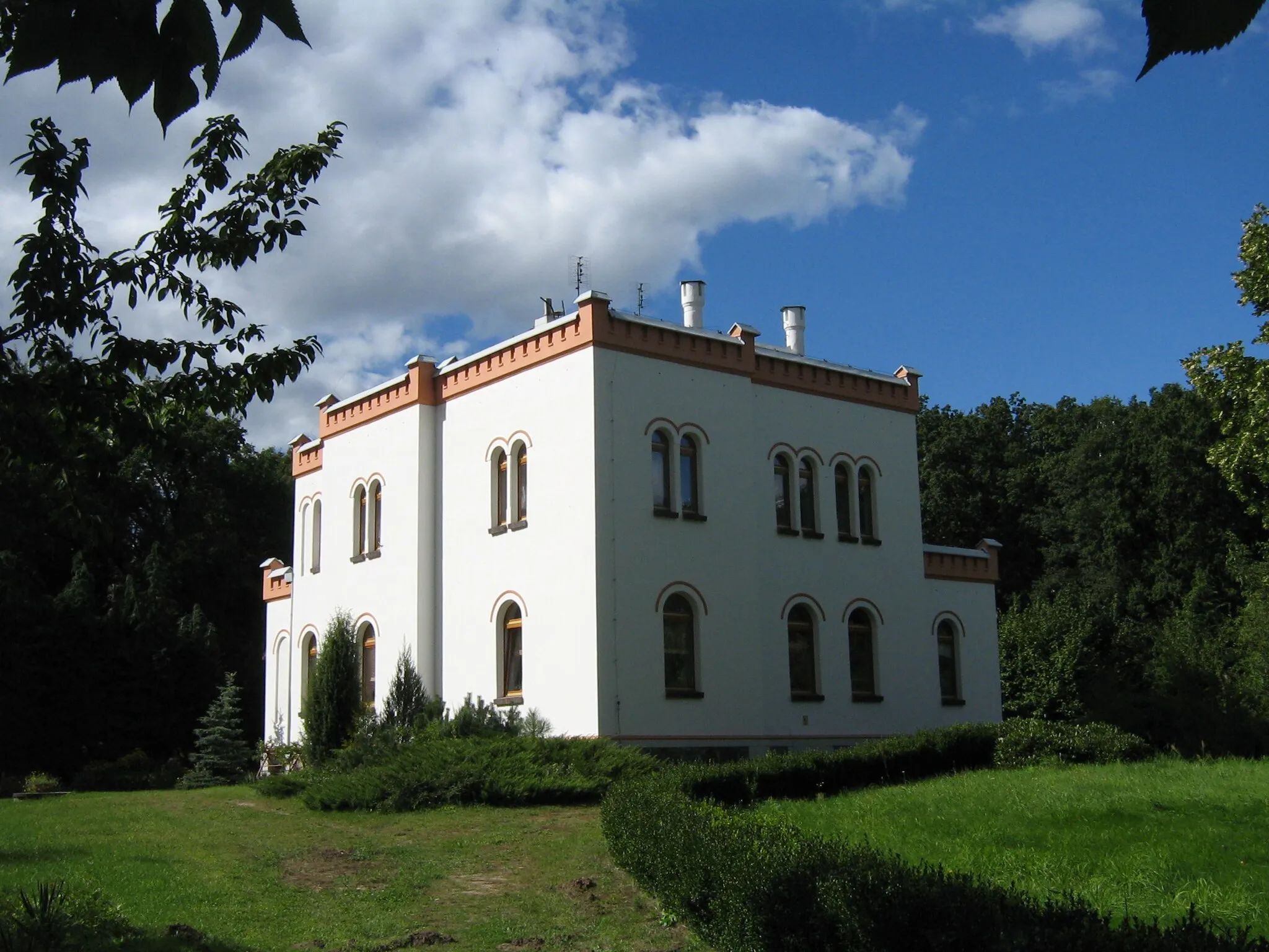 Photo showing: Villa in Lasówki (Poland)