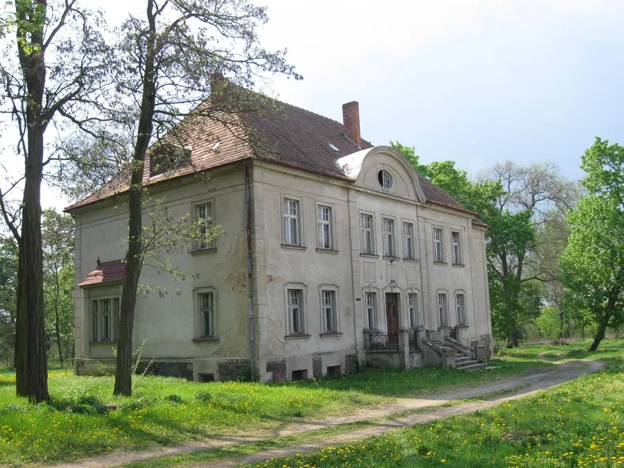 Photo showing: Wojnowice - dwór z początku XX w. (zabytek 1004/A)