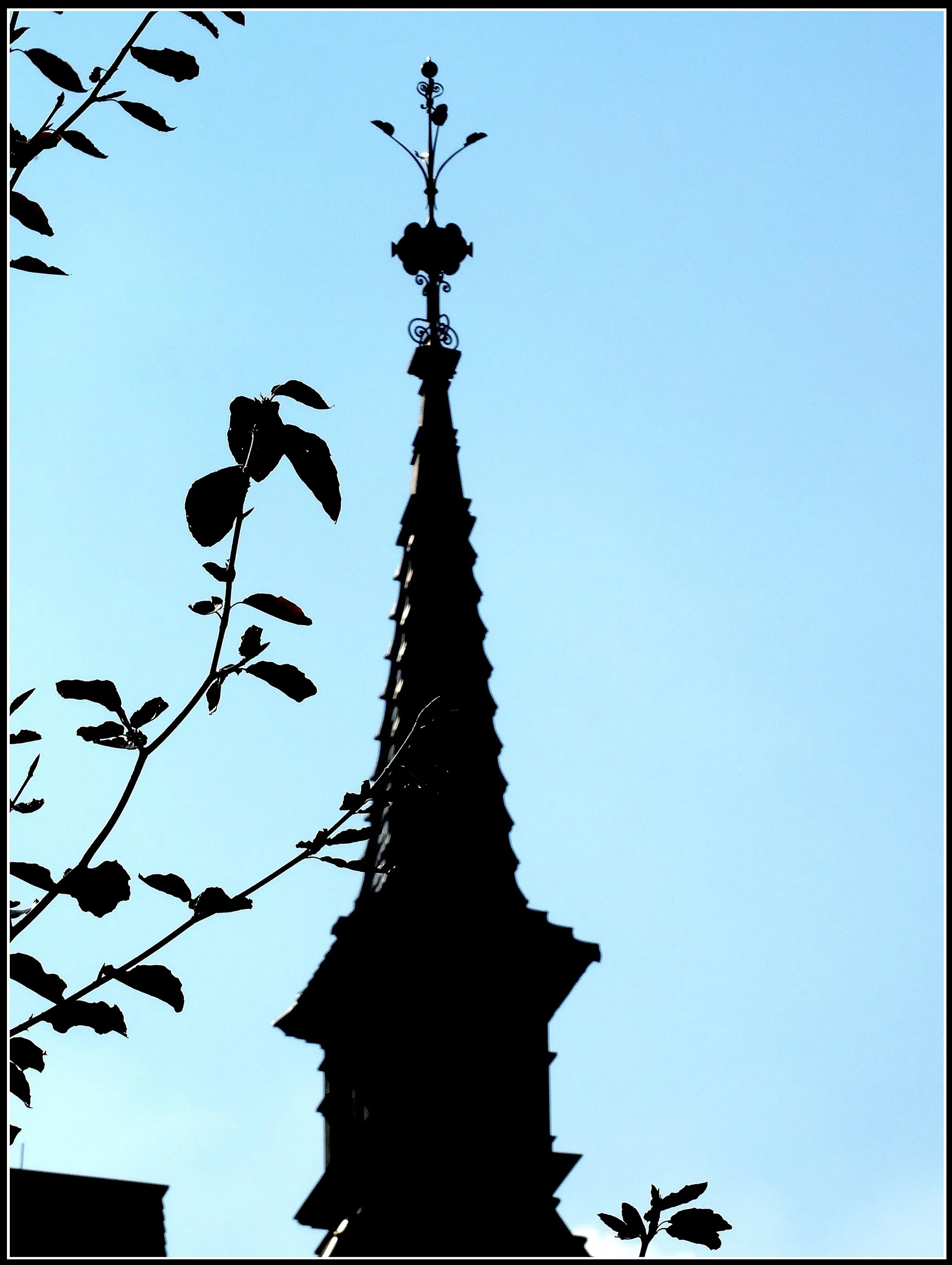 Photo showing: Morownica palace from 1884., Spire completed finial. / Gm. Śmigiel / pow. kościański / province. Greater