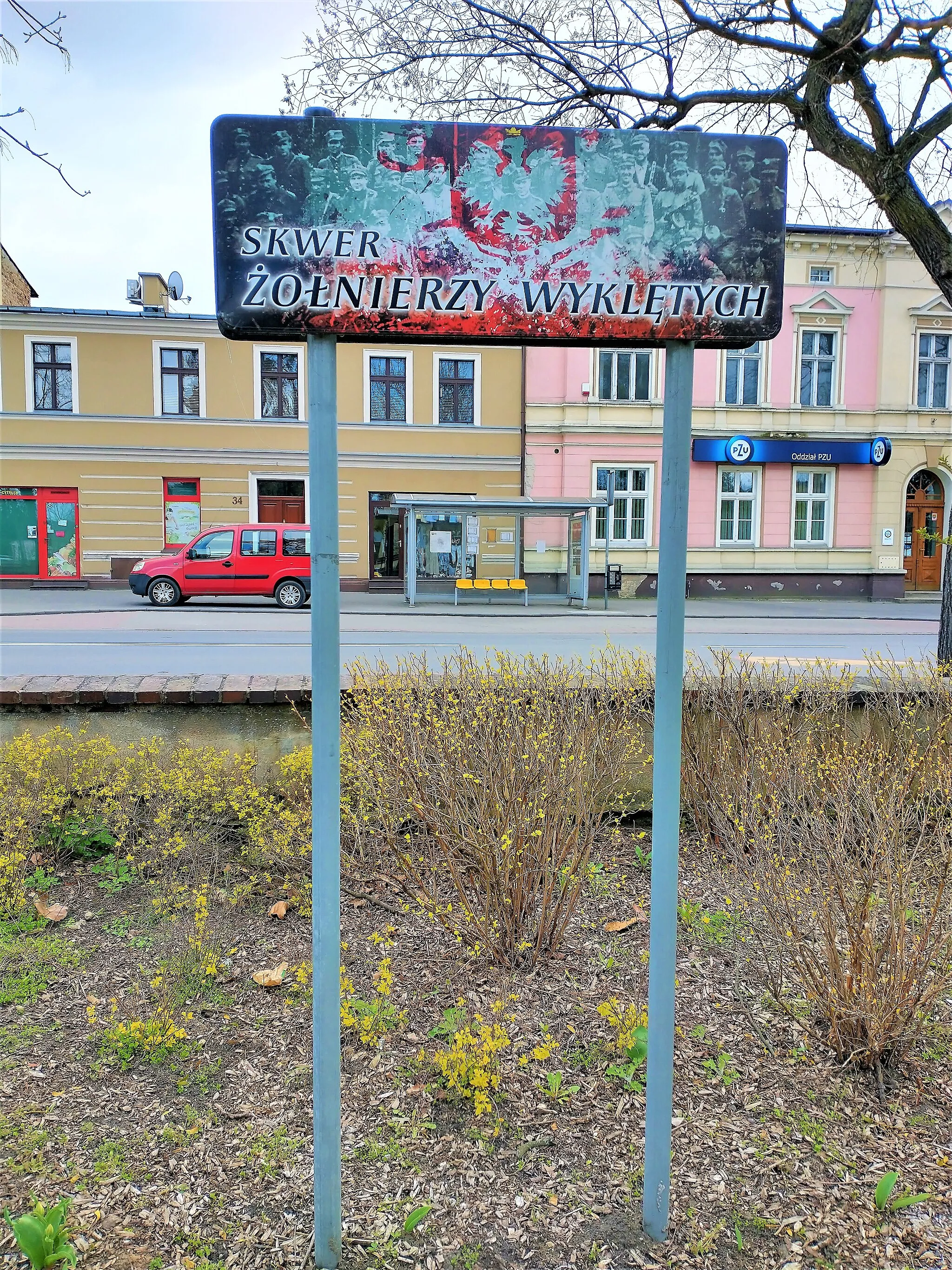 Photo showing: Oborniki - skwer Żołnierzy Wyklętych.