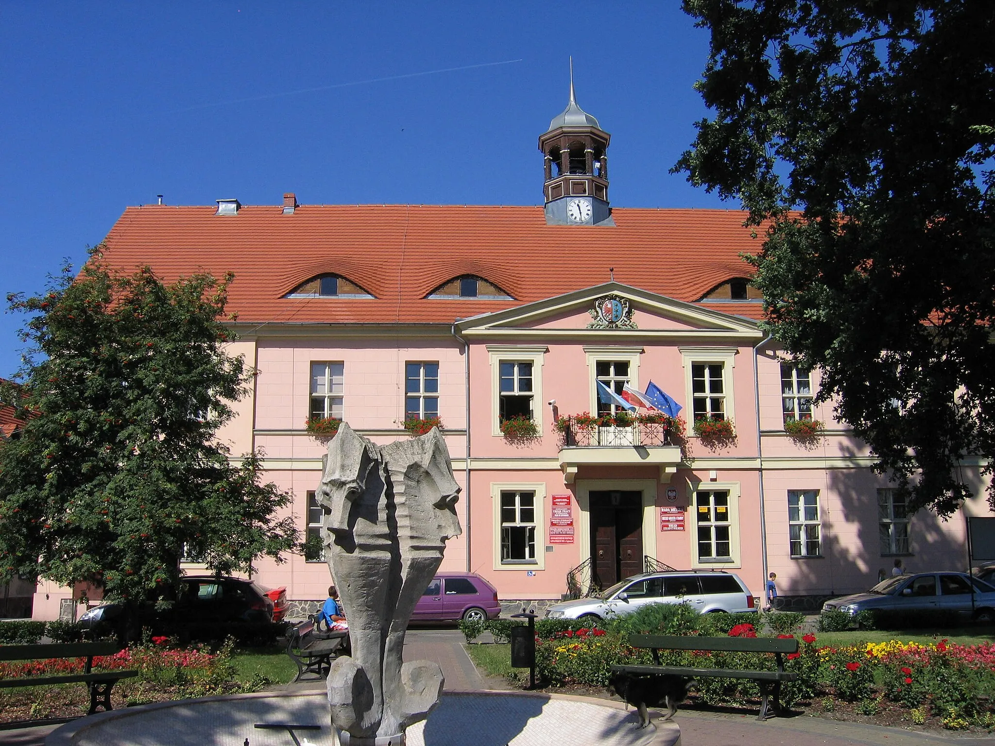Photo showing: Lipiany, Rynek - ratusz