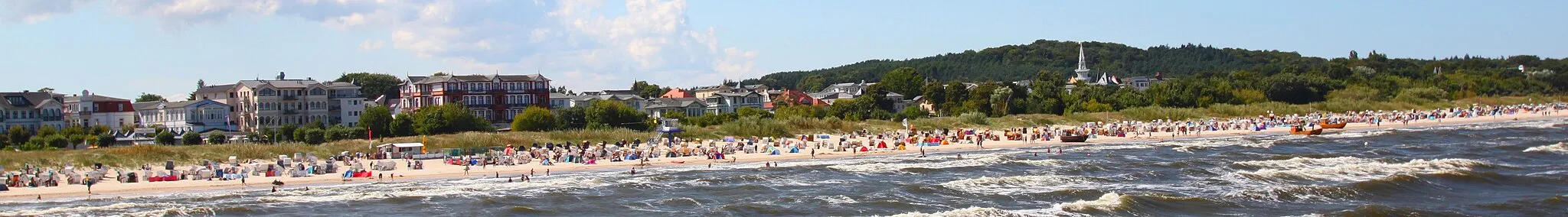 Photo showing: View from Seebrücke (Pier) to Ahlbeck Beach (part of Heringsdorf, Usedom Island)