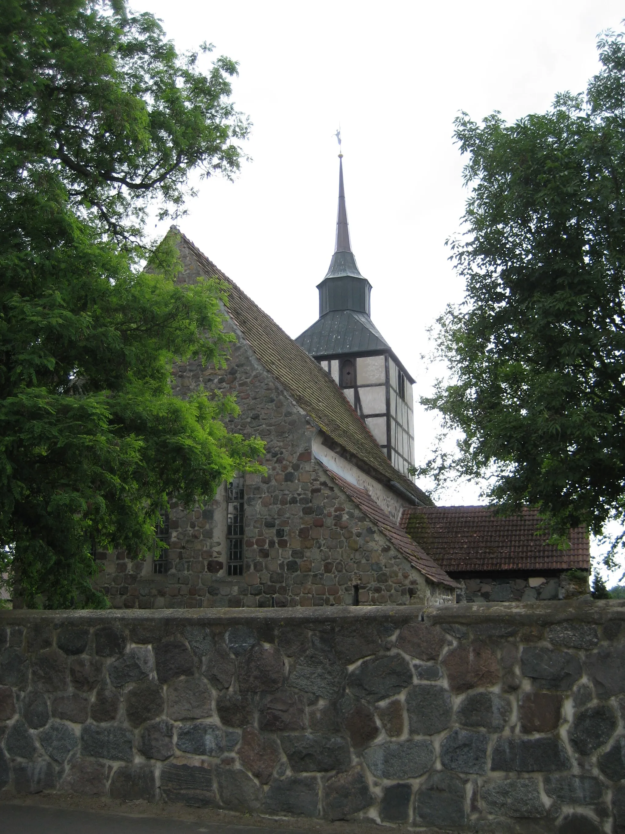 Photo showing: Kirche Grambow aus Blickrichtung Osten.