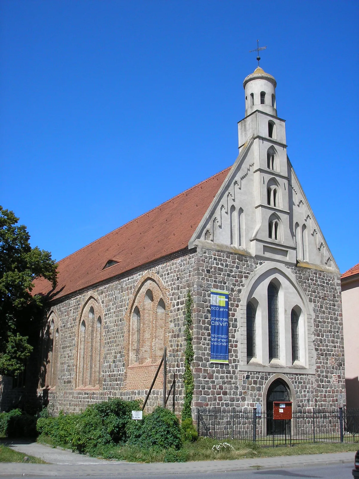 Photo showing: Die reformierte Dreifaltigkeitskirche (ehem. Franziskanerkirche St. Johannes Baptista) in Prenzlau (Brandenburg).