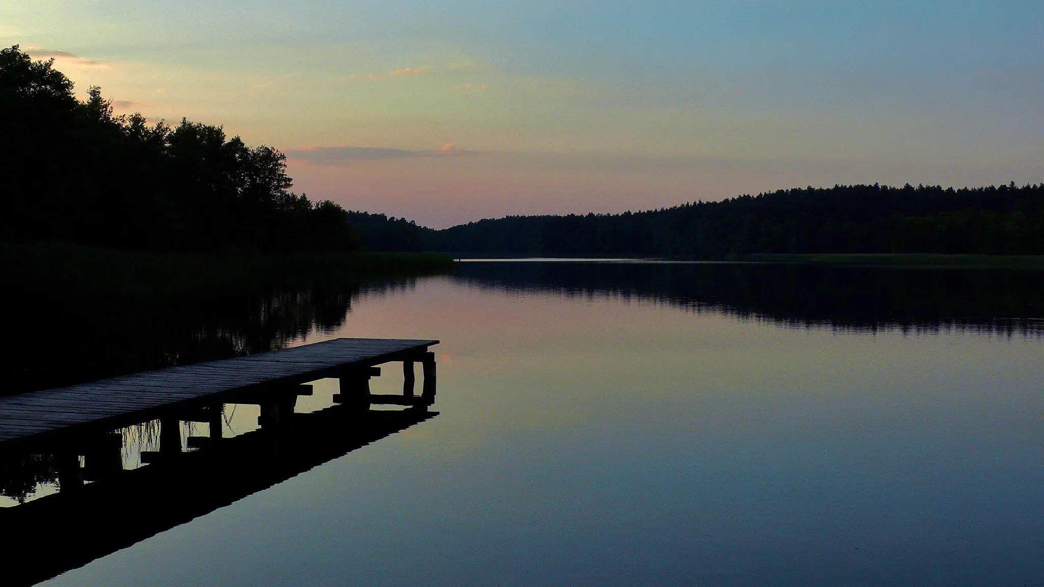 Photo showing: Ostrowiec lake near Głusko