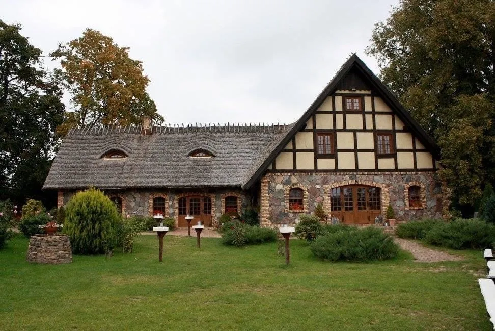 Photo showing: Gasthaus bei der Briesener Mühle (Brzezienski Mlyn)