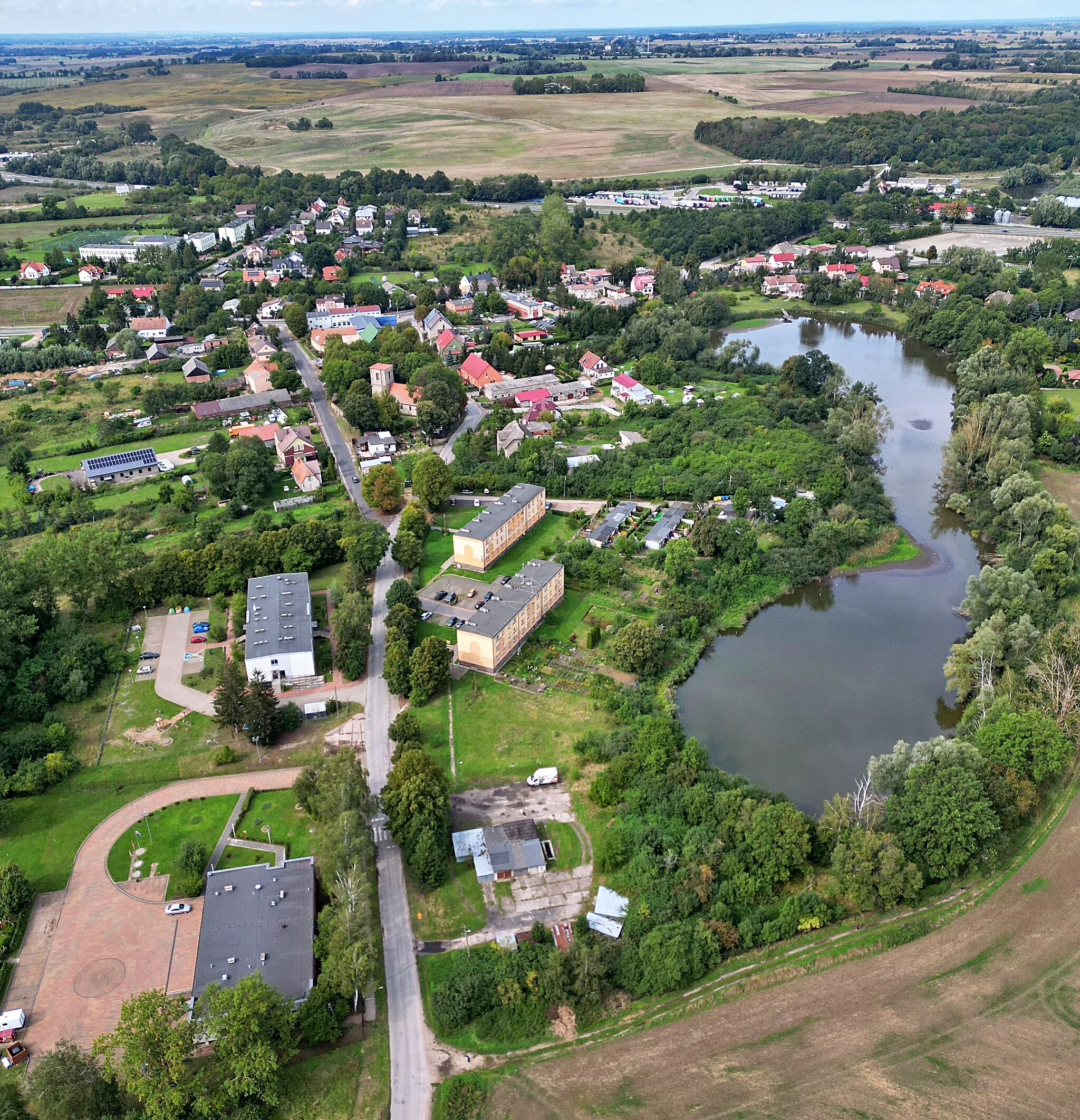 Photo showing: Kołbaskowo (widok os strony wschodniej)