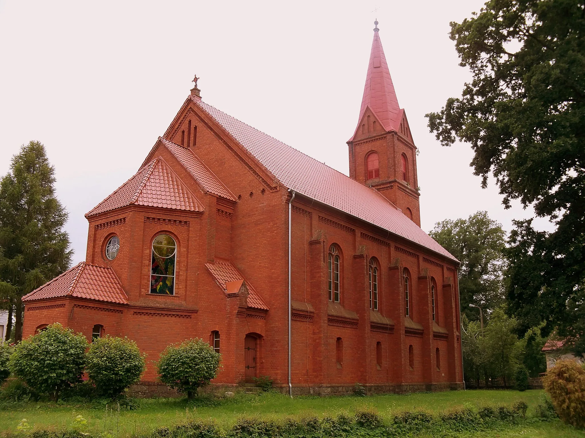 Photo showing: Kościół Narodzenia NMP w Świeszynie