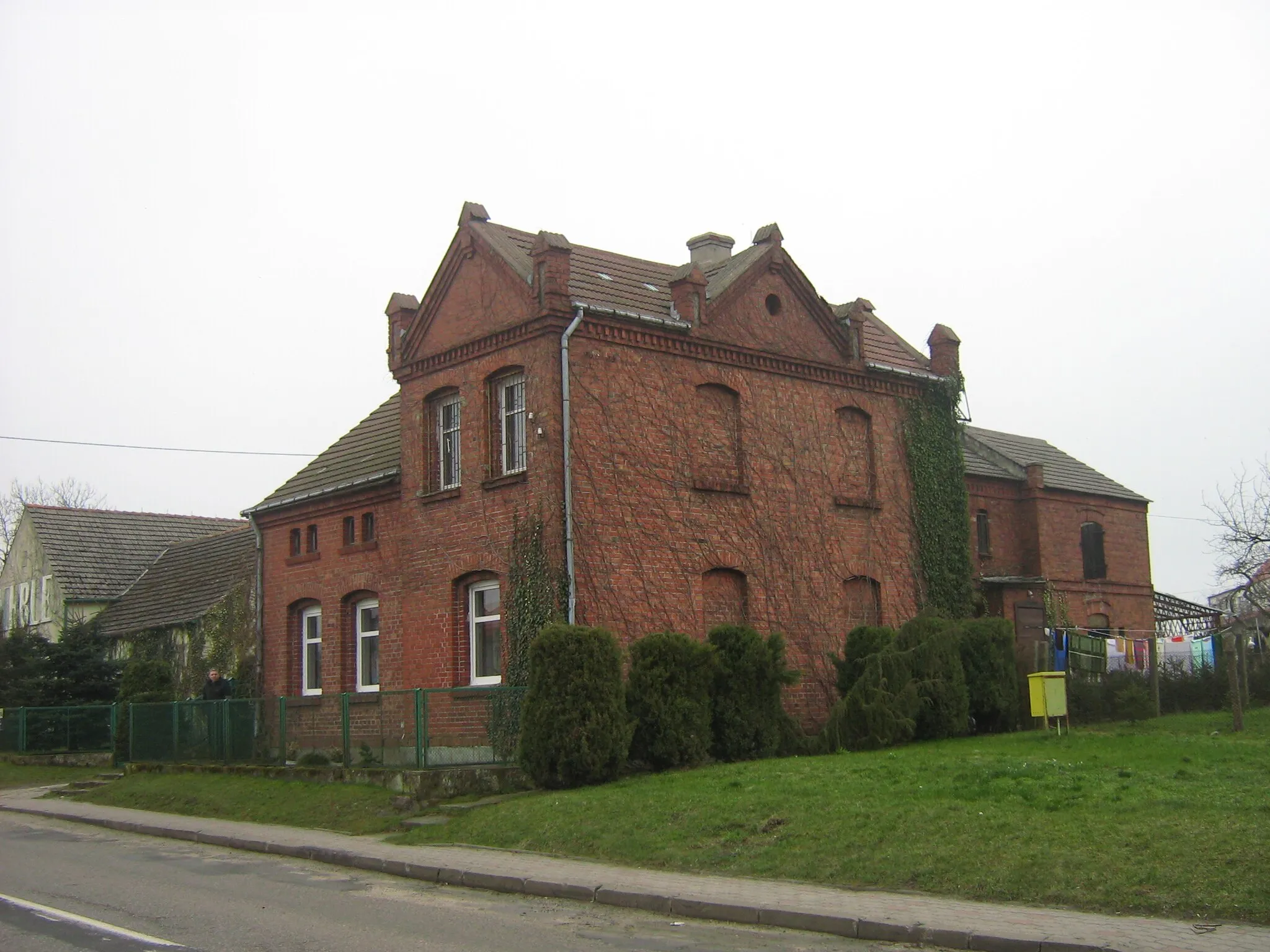 Photo showing: Dom w Świerznie