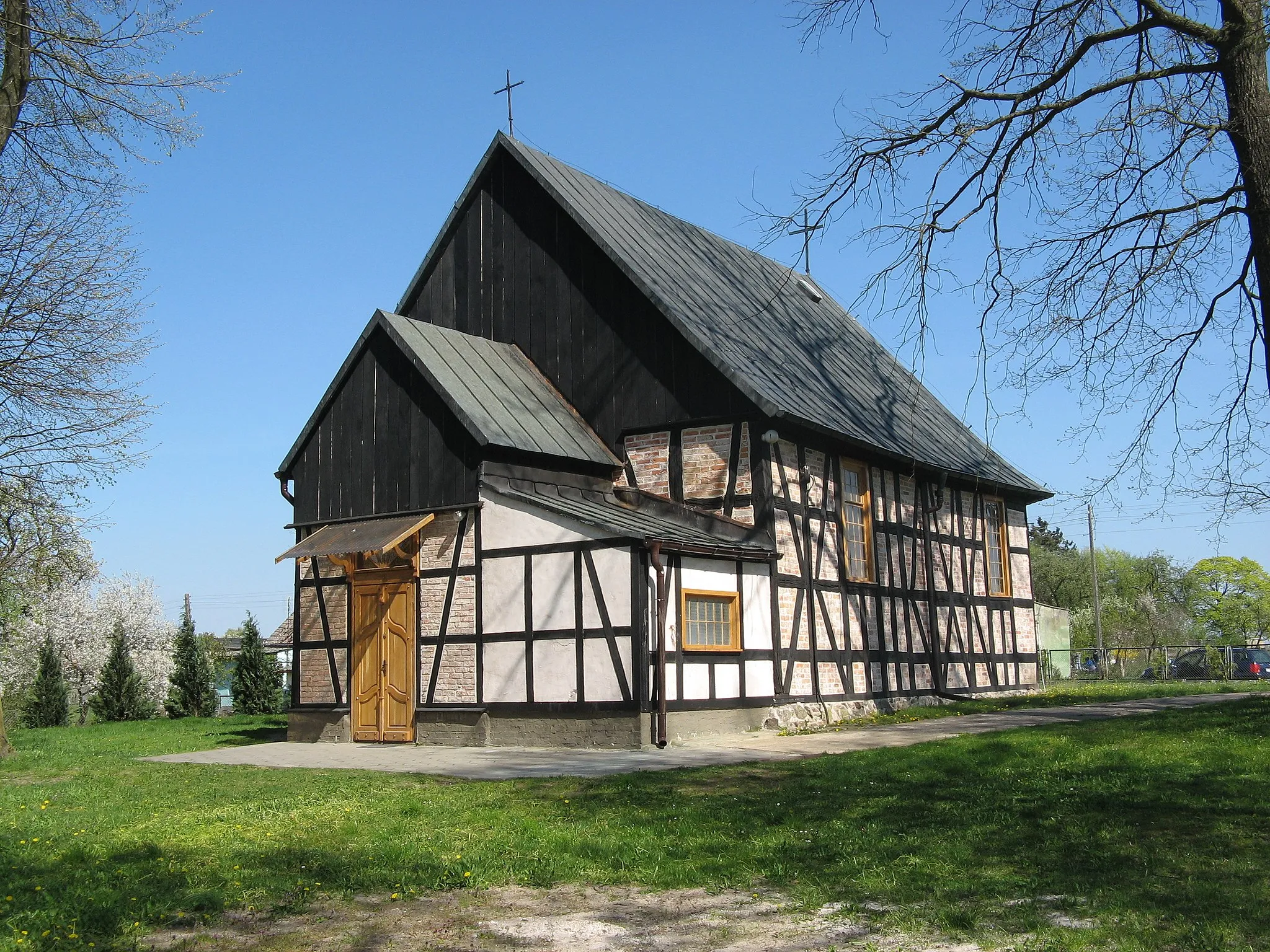 Photo showing: Kościół filialny p.w. Podwyższenia Krzyża Świętego w Słonowicach (zabytek nr rejestr. 73)