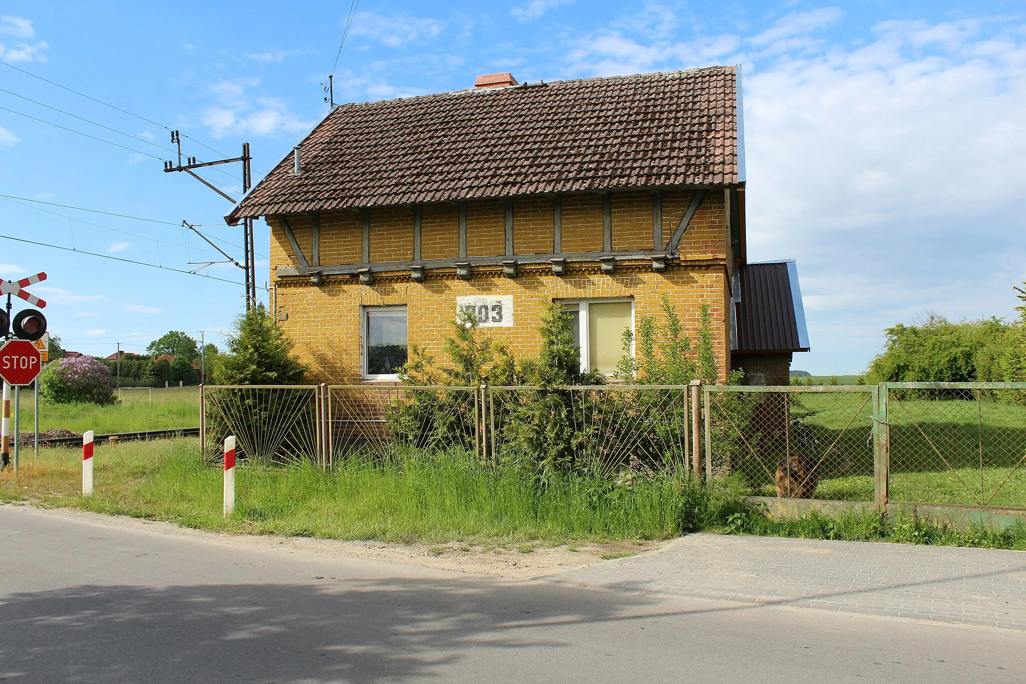 Photo showing: Posterunek ruchu kolejowego w Niekłonicach