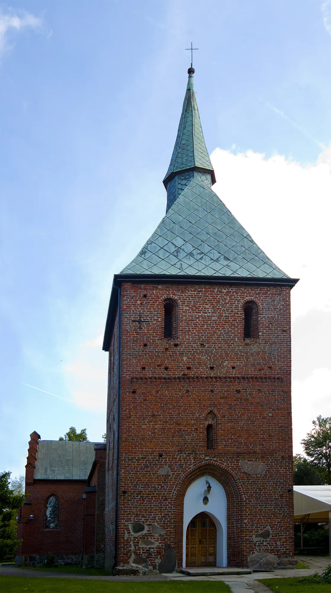 Photo showing: kościół Przemienienia Pańskiego w Mielnie