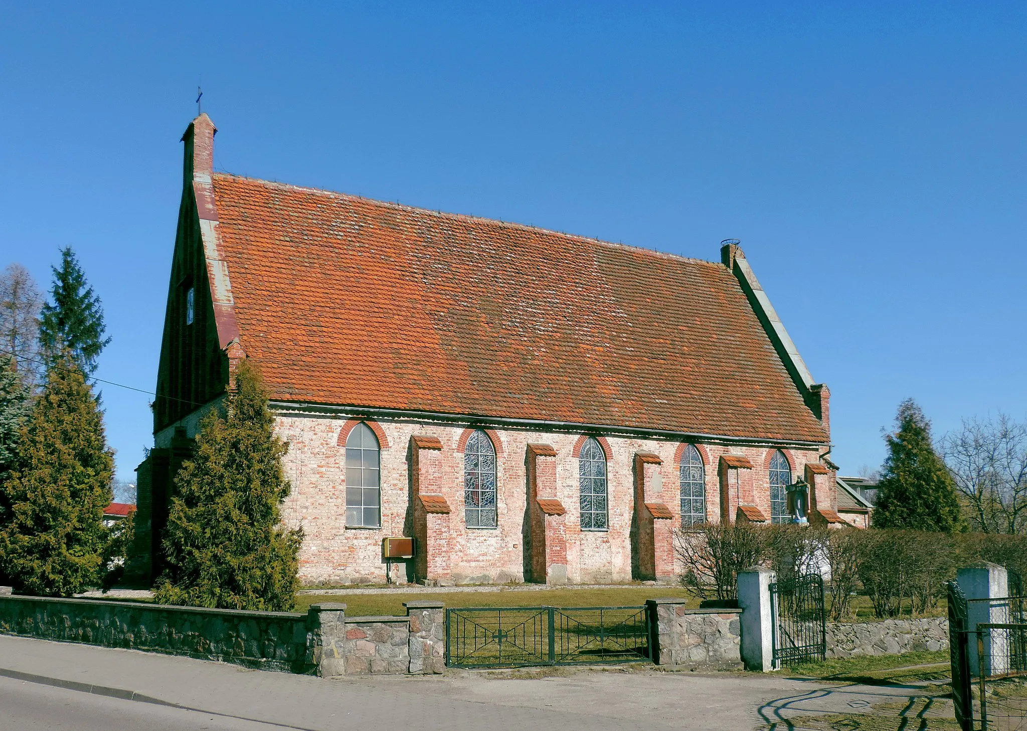 Photo showing: Kościół Matki Bożej Gromnicznej w Malechowie, gm. Malechowo