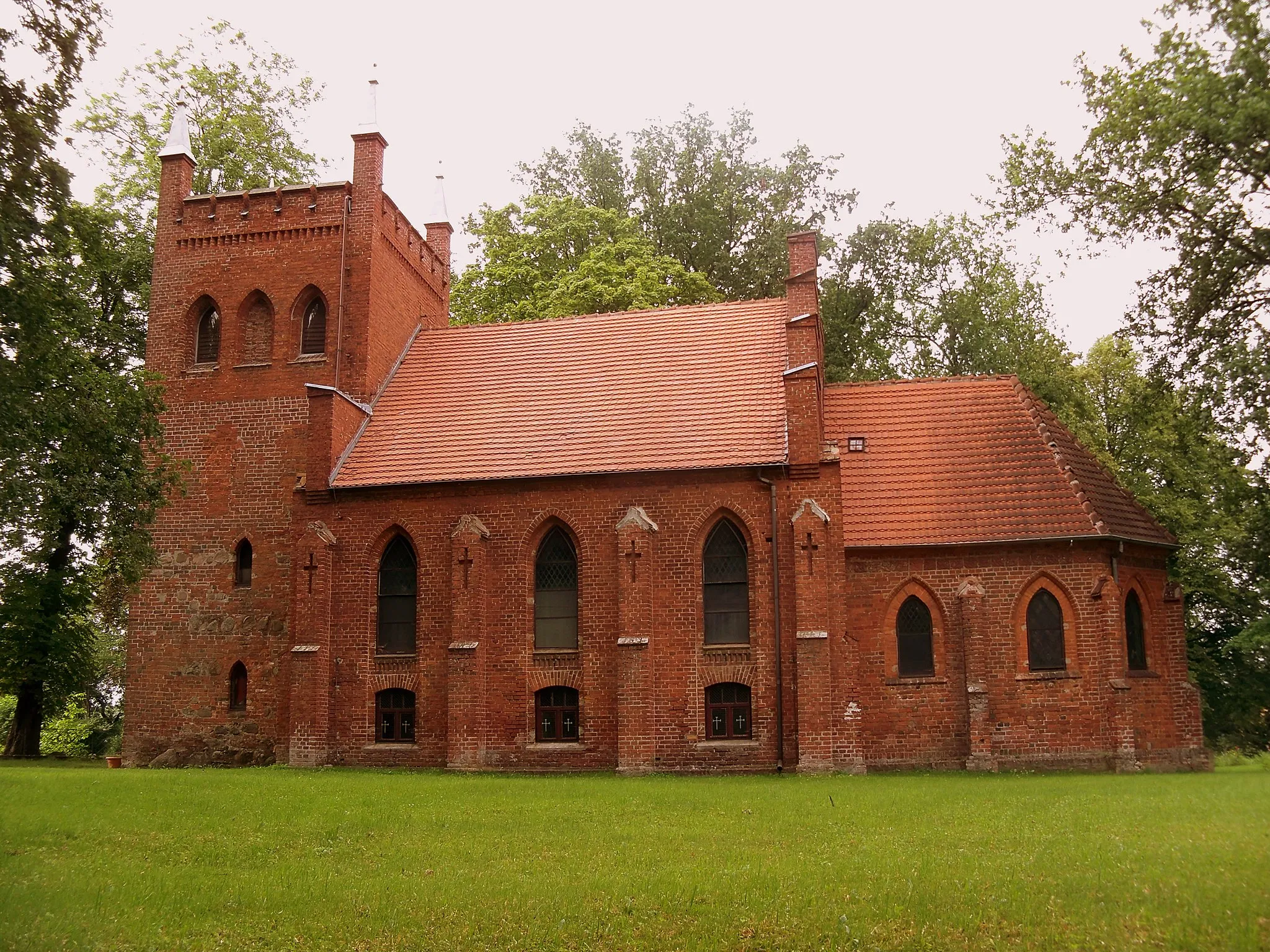 Photo showing: Konikowo gm. Świeszyno, kościół NSPJ.