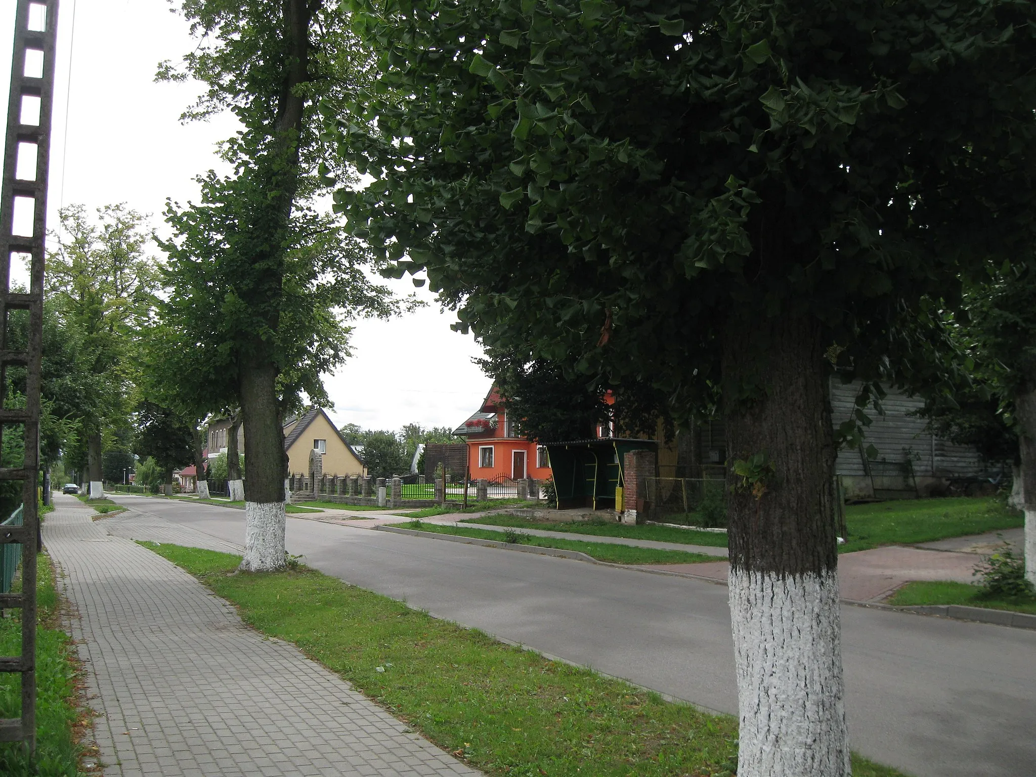 Photo showing: Widok głównej drogi przebiegającej przez Gorawino